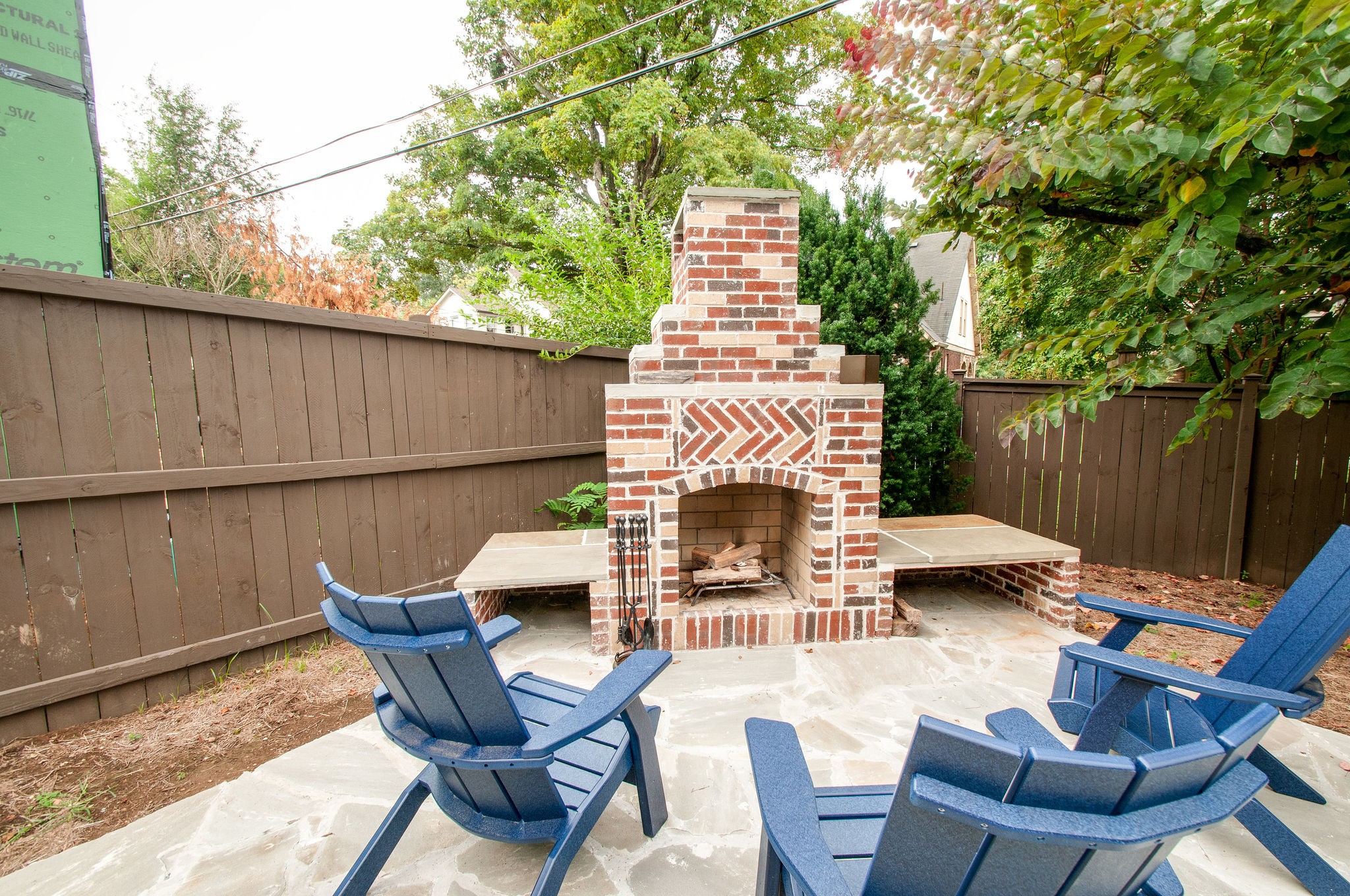 219 Lauderdale Rd