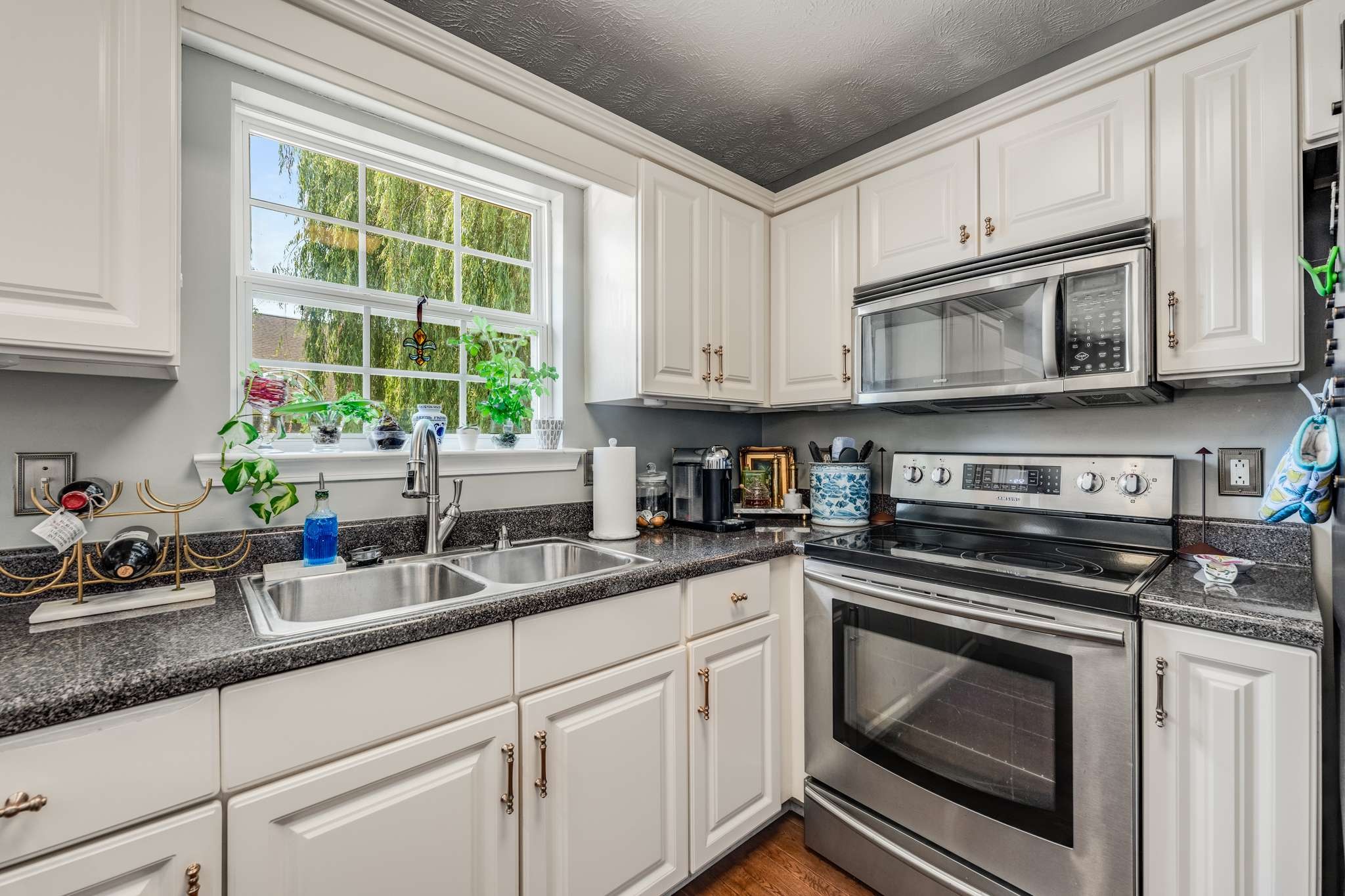 206 Quanah Parker Trl