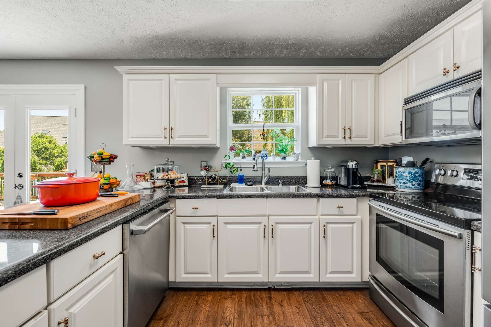 206 Quanah Parker Trl