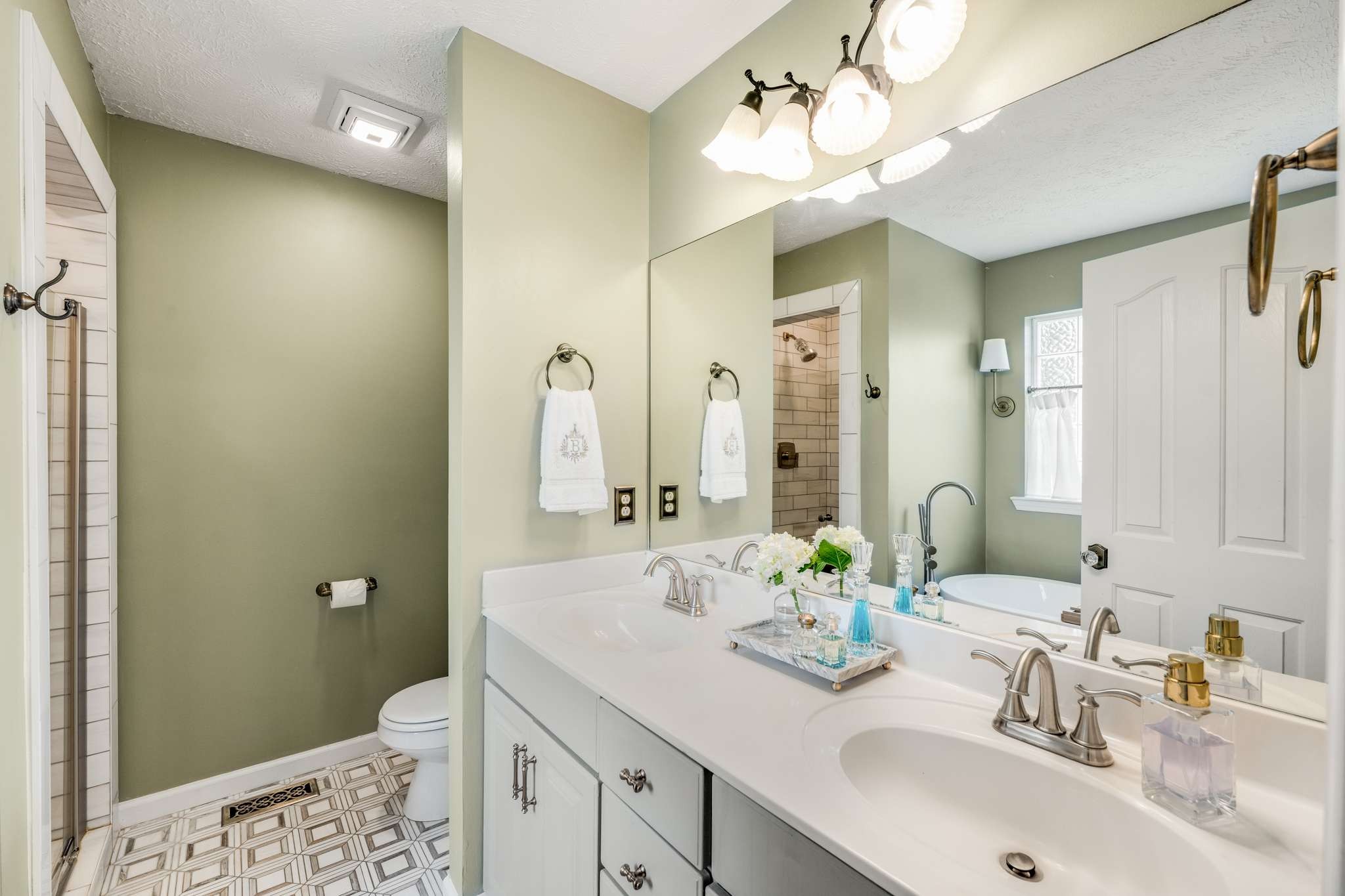 206 Quanah Parker Trl