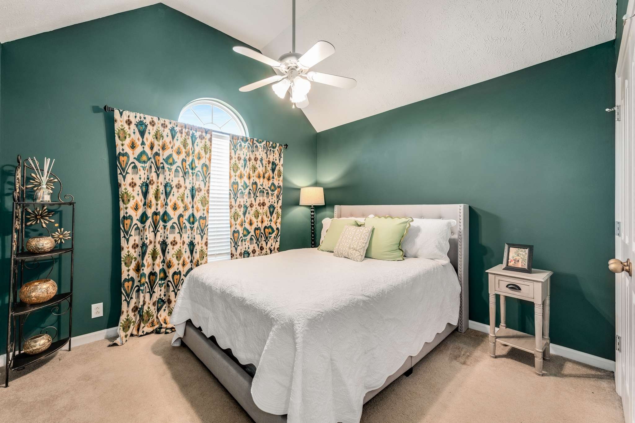 206 Quanah Parker Trl