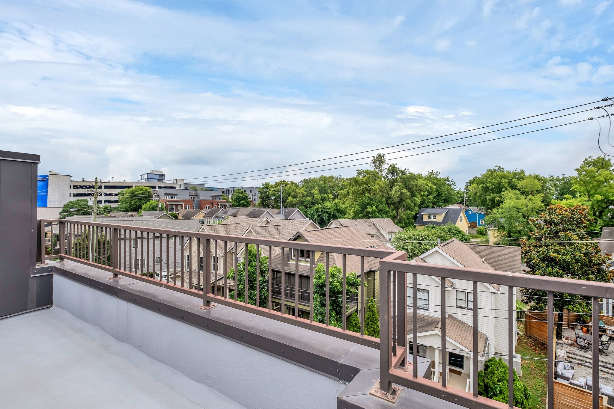 426 Van Buren St