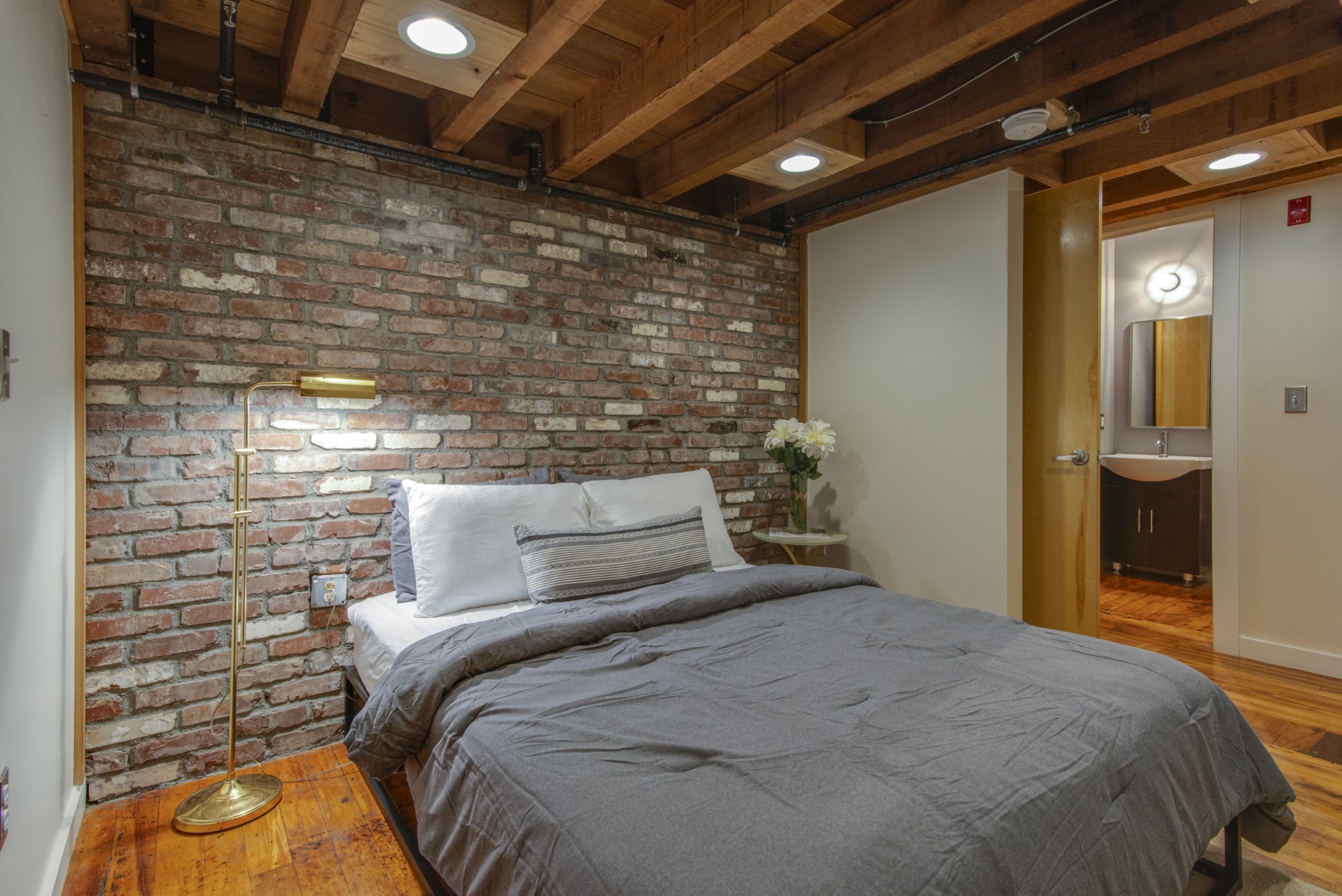 1350 Rosa L Parks Blvd Unit: 435