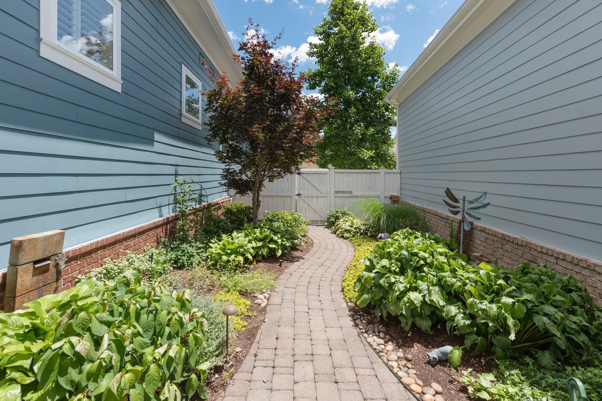 1568 Westhaven Blvd