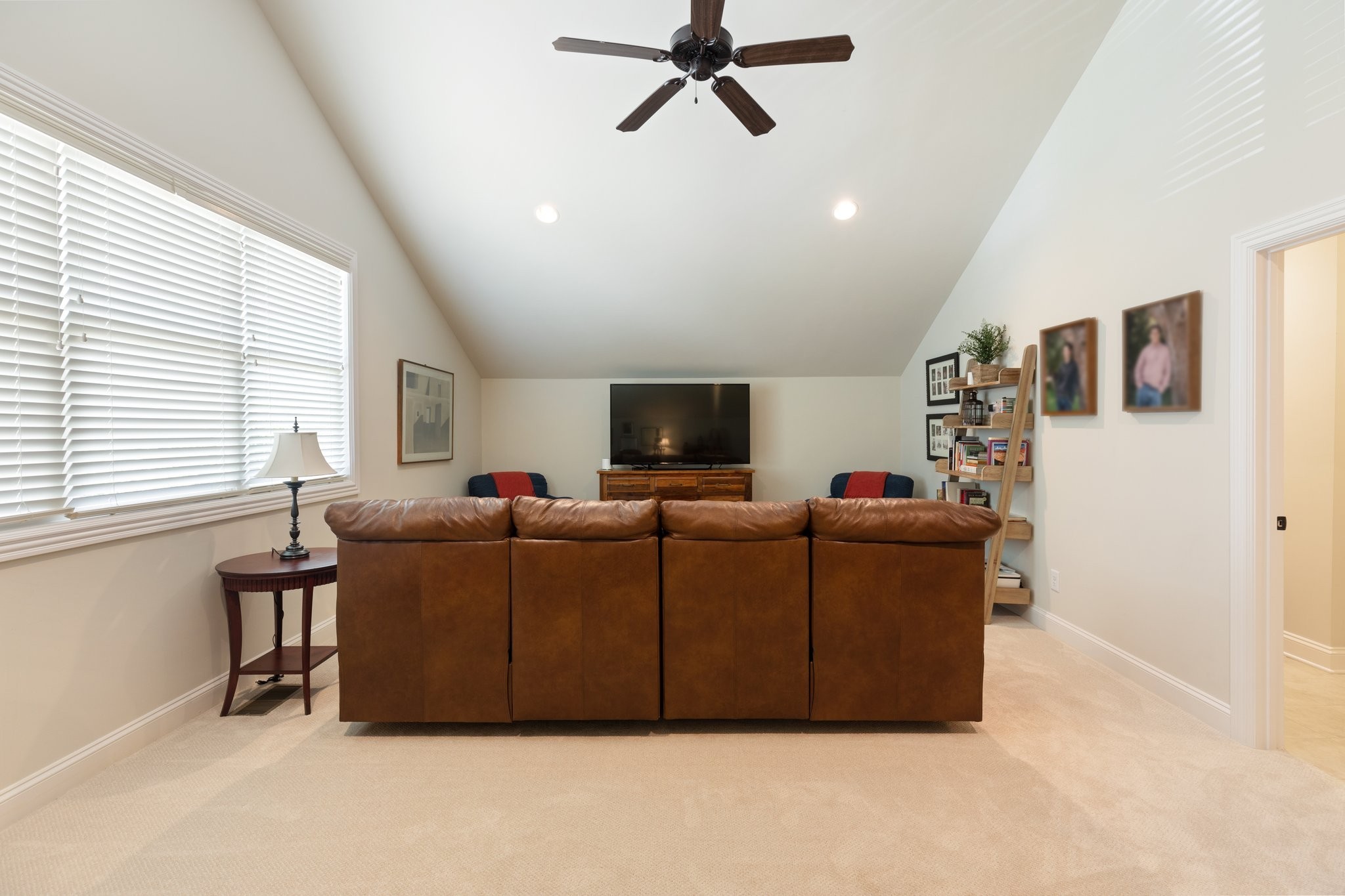 1568 Westhaven Blvd