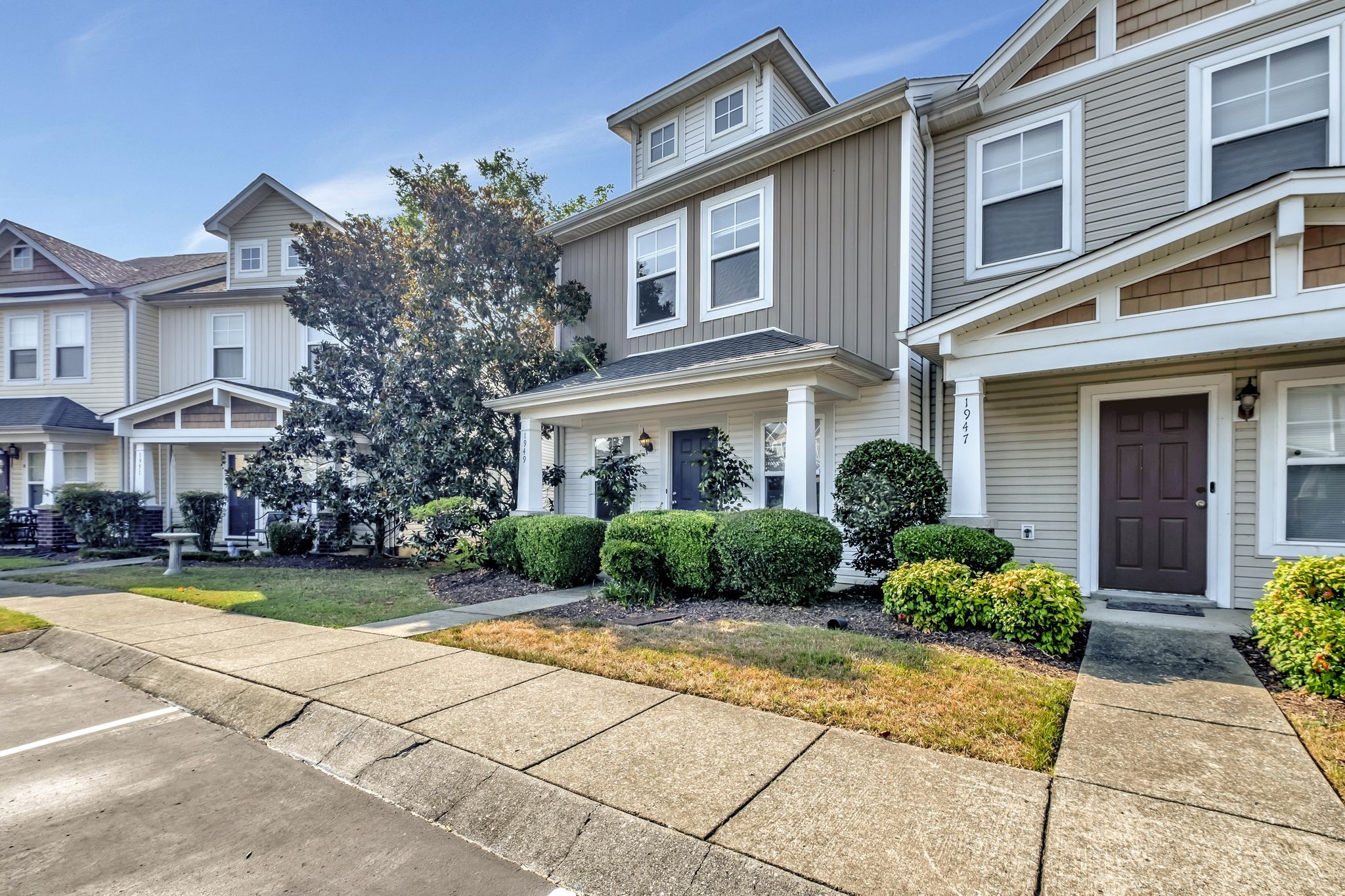 1949 Nashboro Blvd