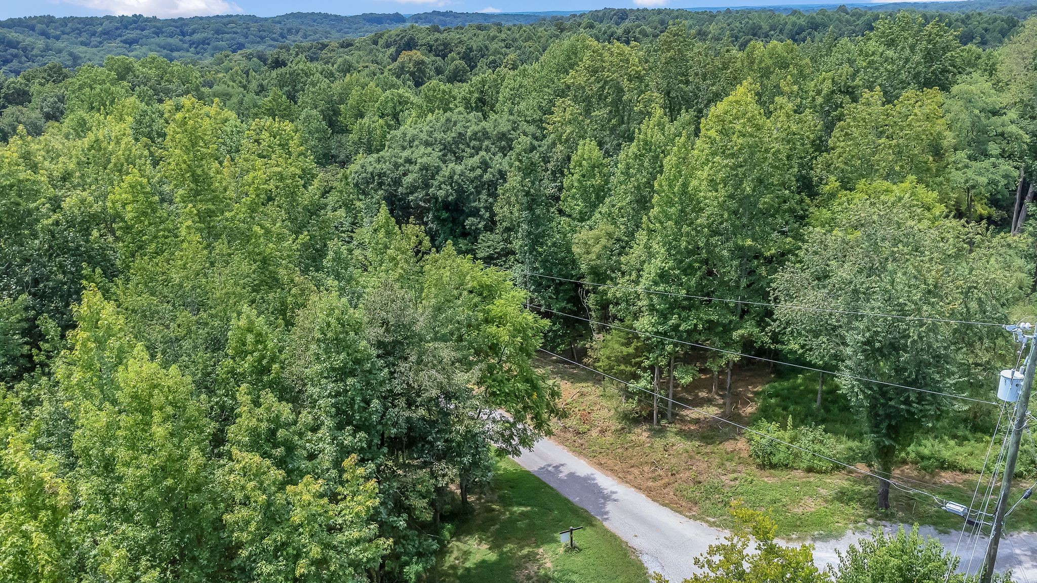 8696 Poplar Creek Rd