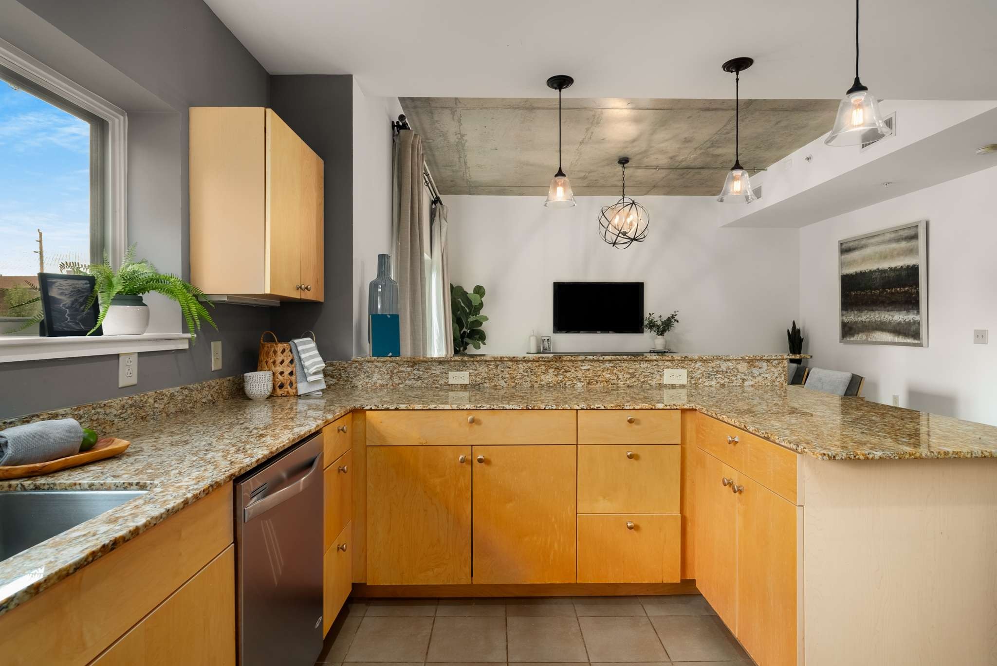 1101 18th Ave, S Unit: 205