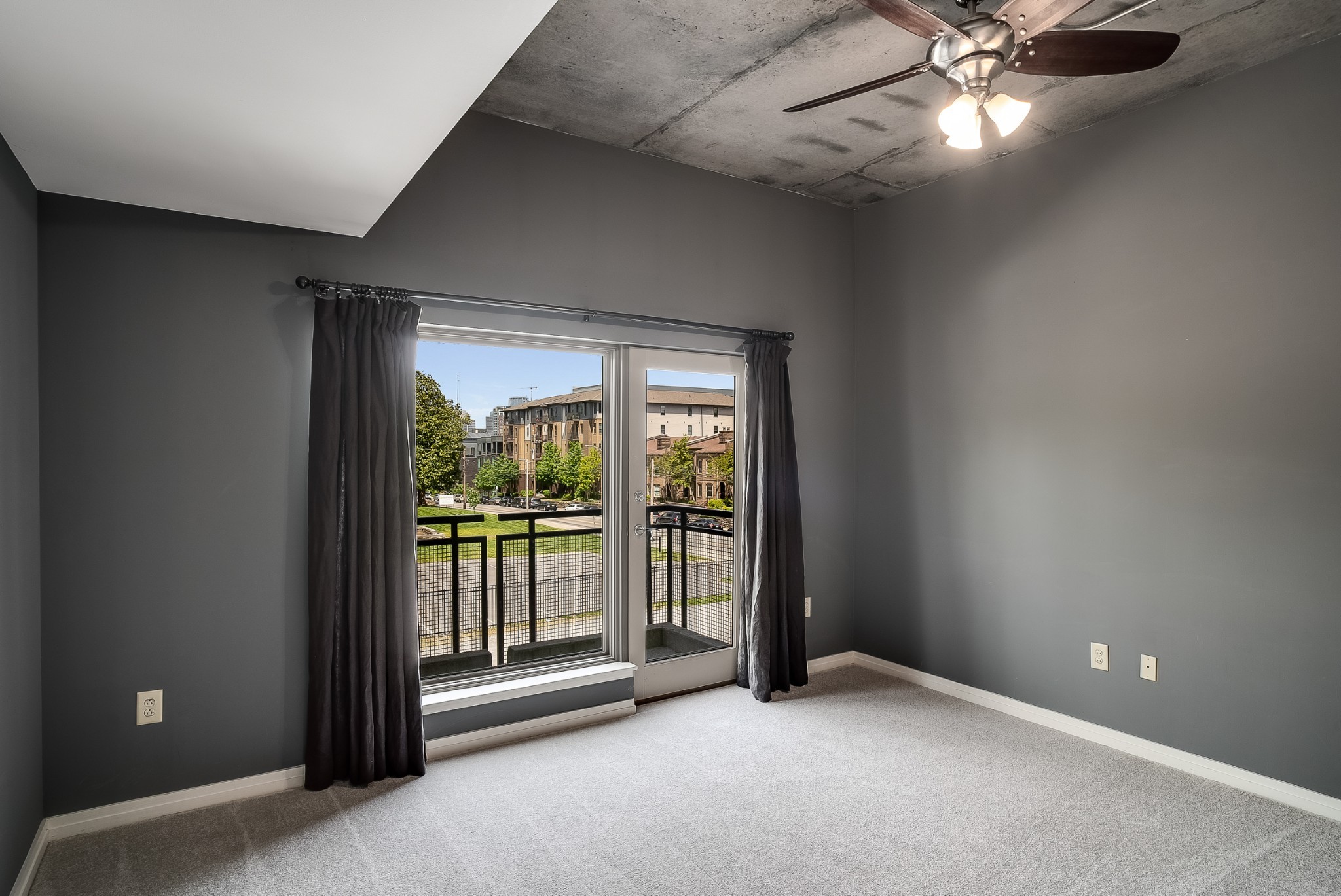 1101 18th Ave, S Unit: 205