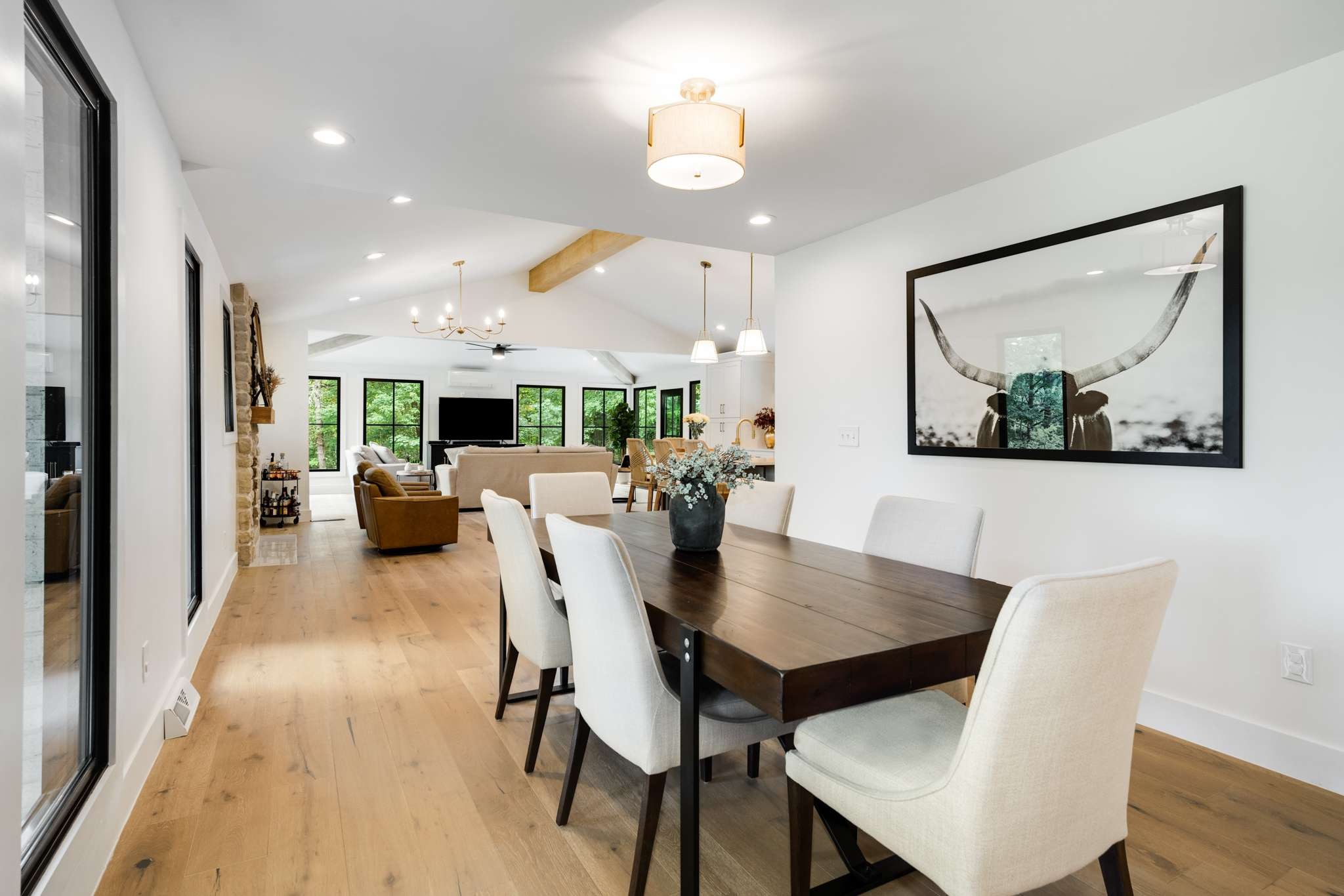 4017 Beverly Hills Dr