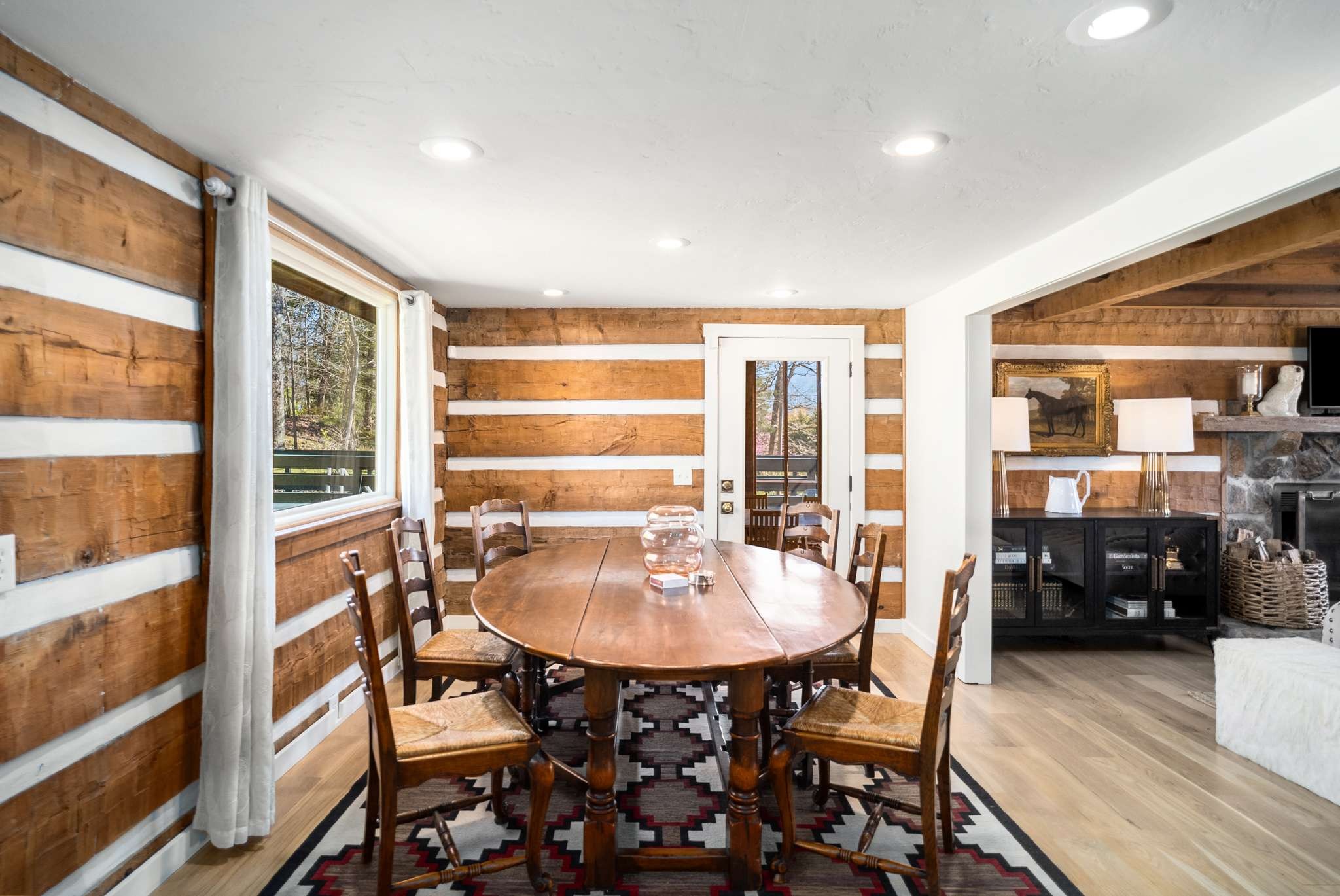 191 Merrylog Ln