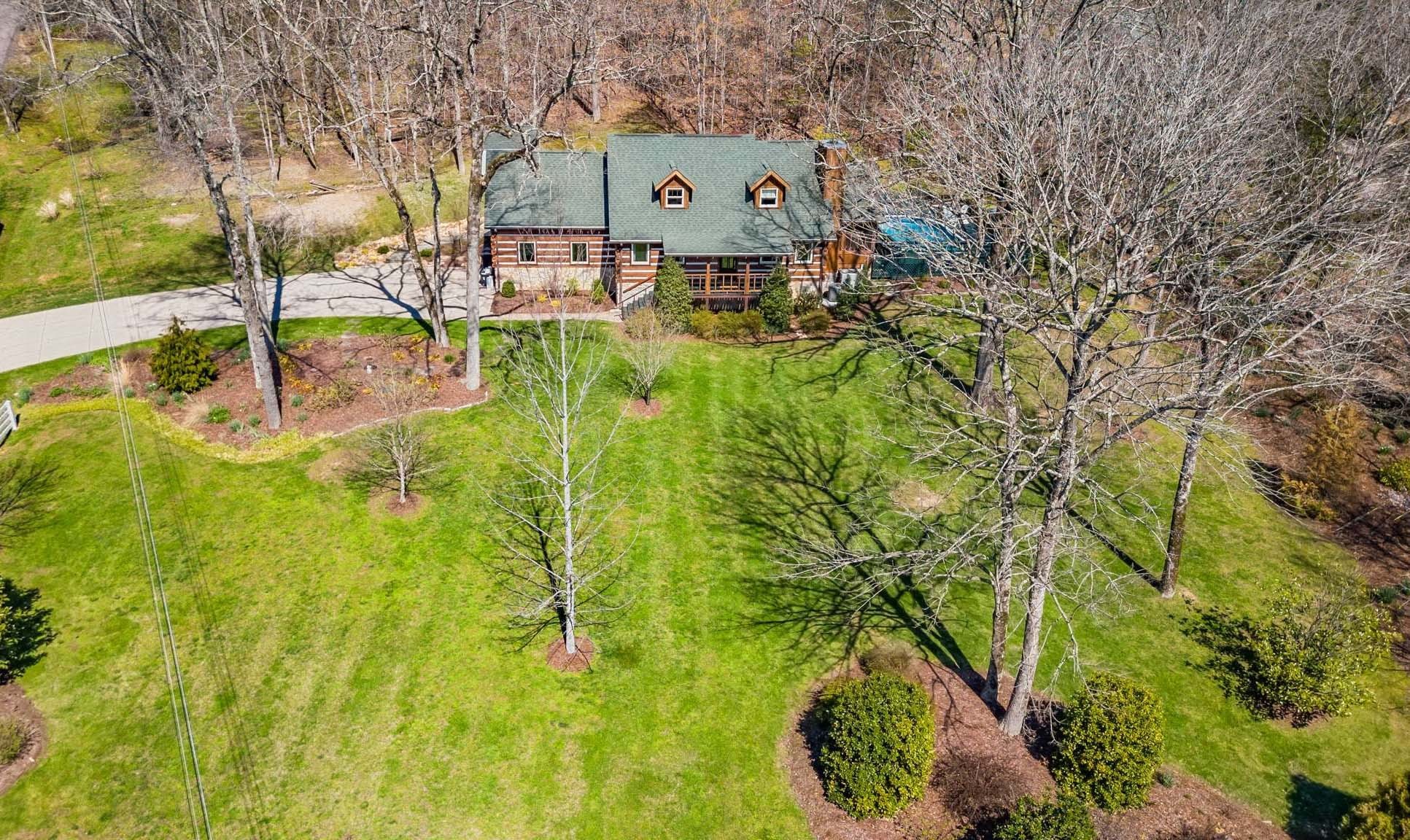 191 Merrylog Ln