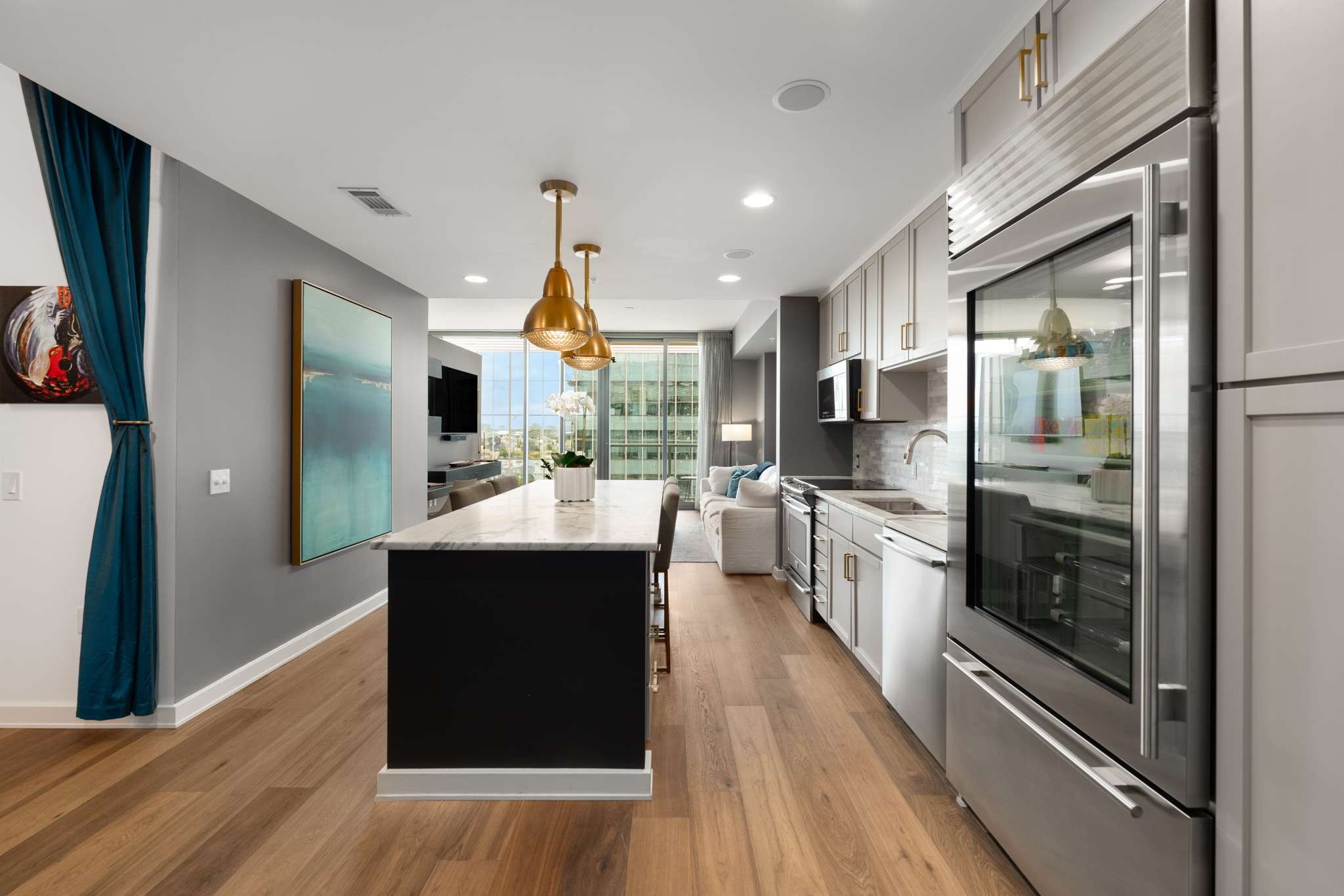 1212 Laurel St Unit: 1614