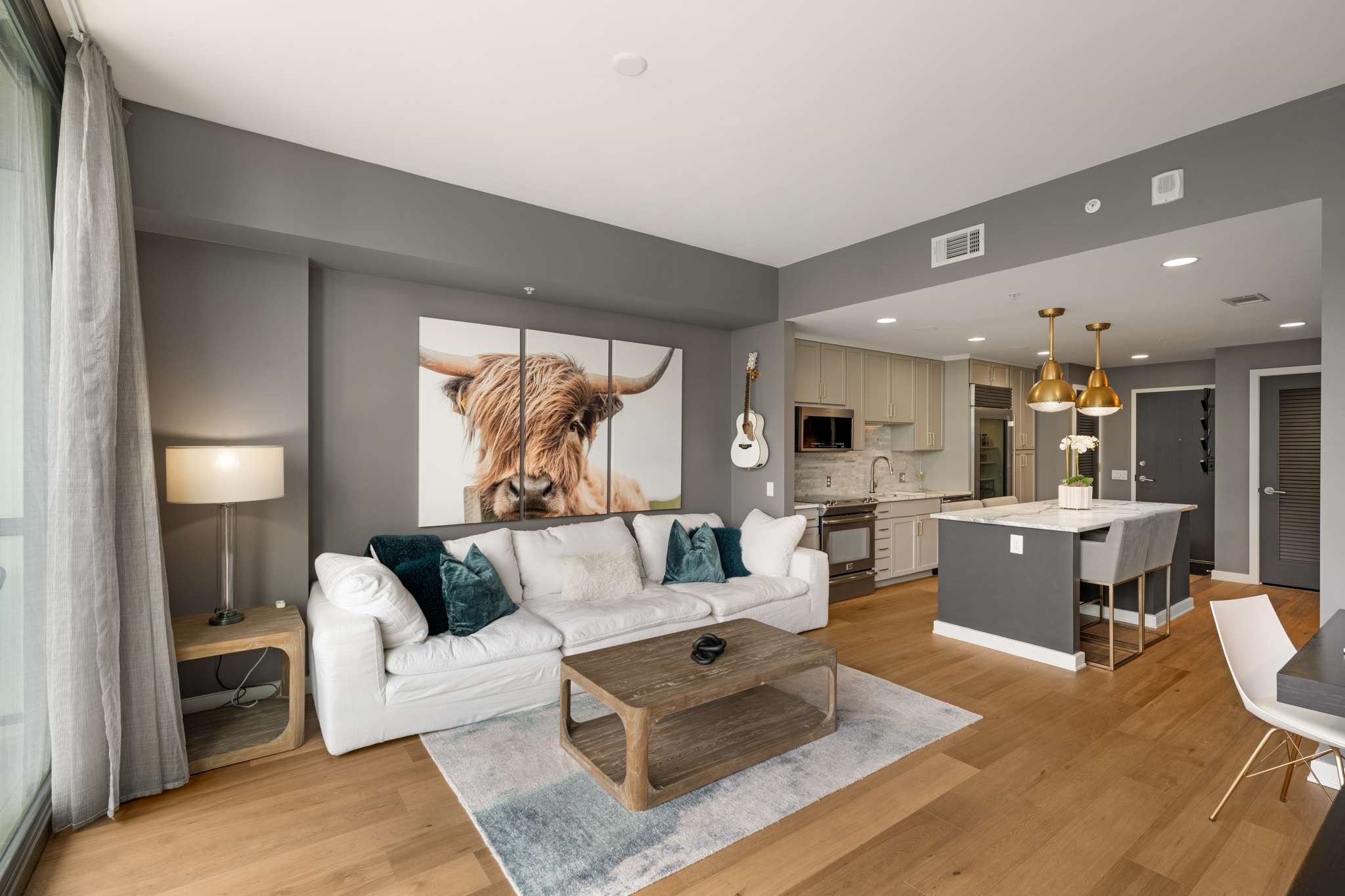 1212 Laurel St Unit: 1614