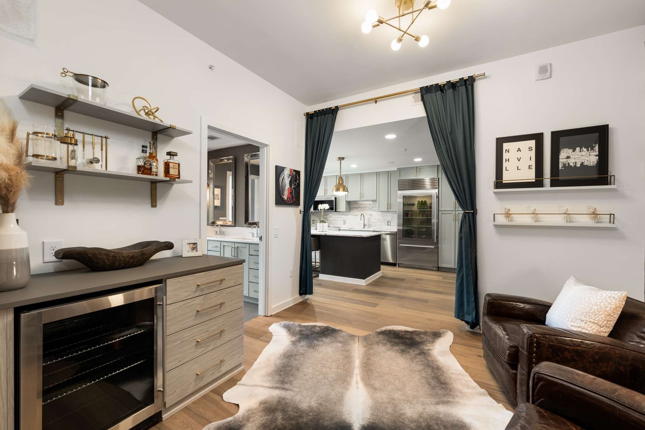 1212 Laurel St Unit: 1614