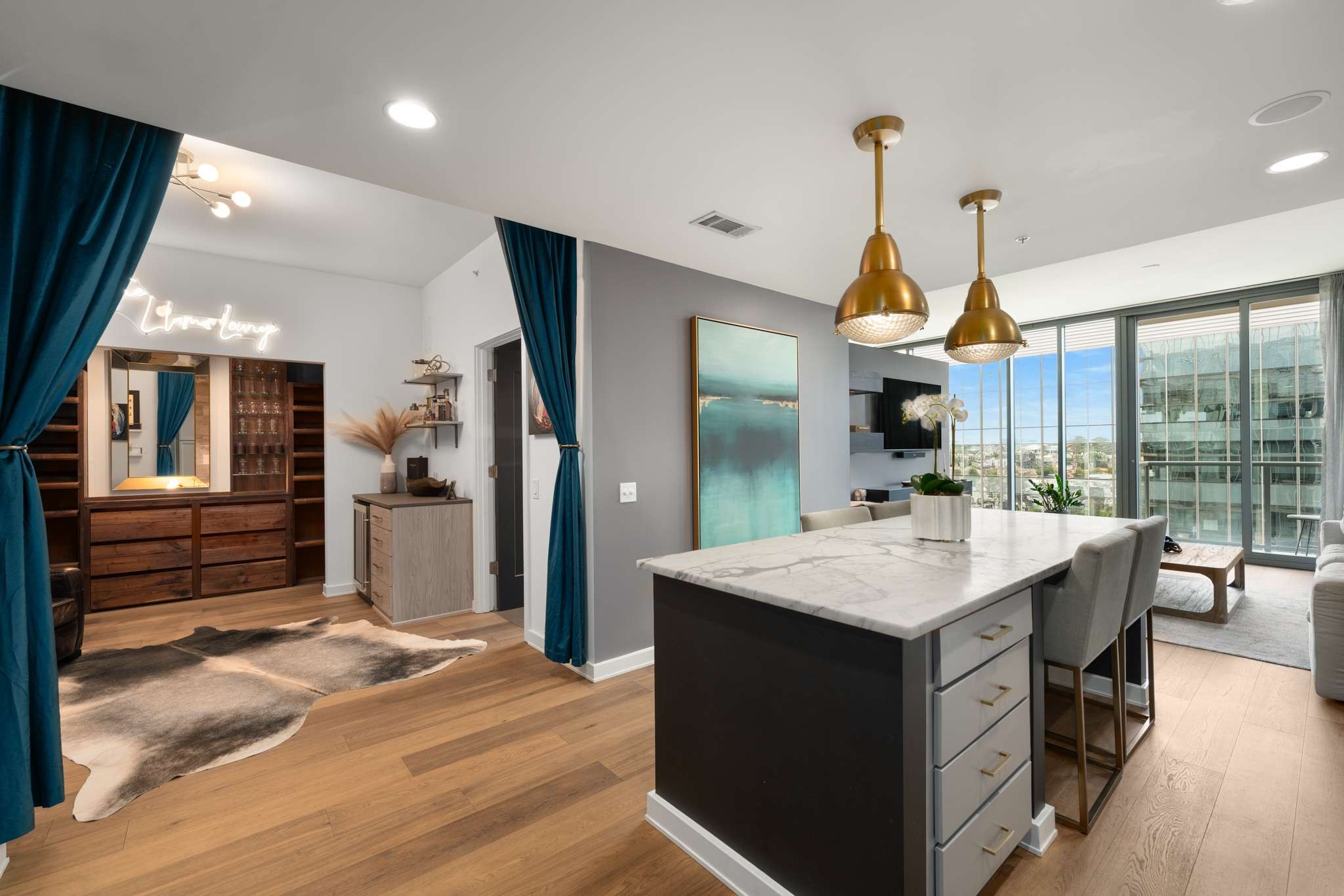 1212 Laurel St Unit: 1614