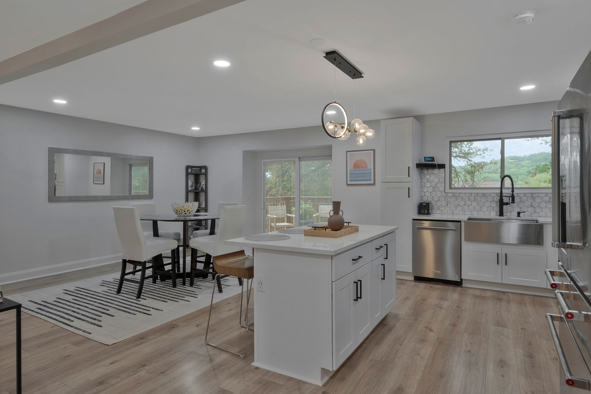 6955 Highland Park Dr