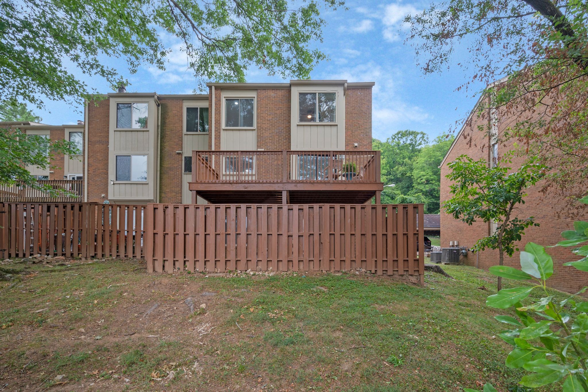 6955 Highland Park Dr