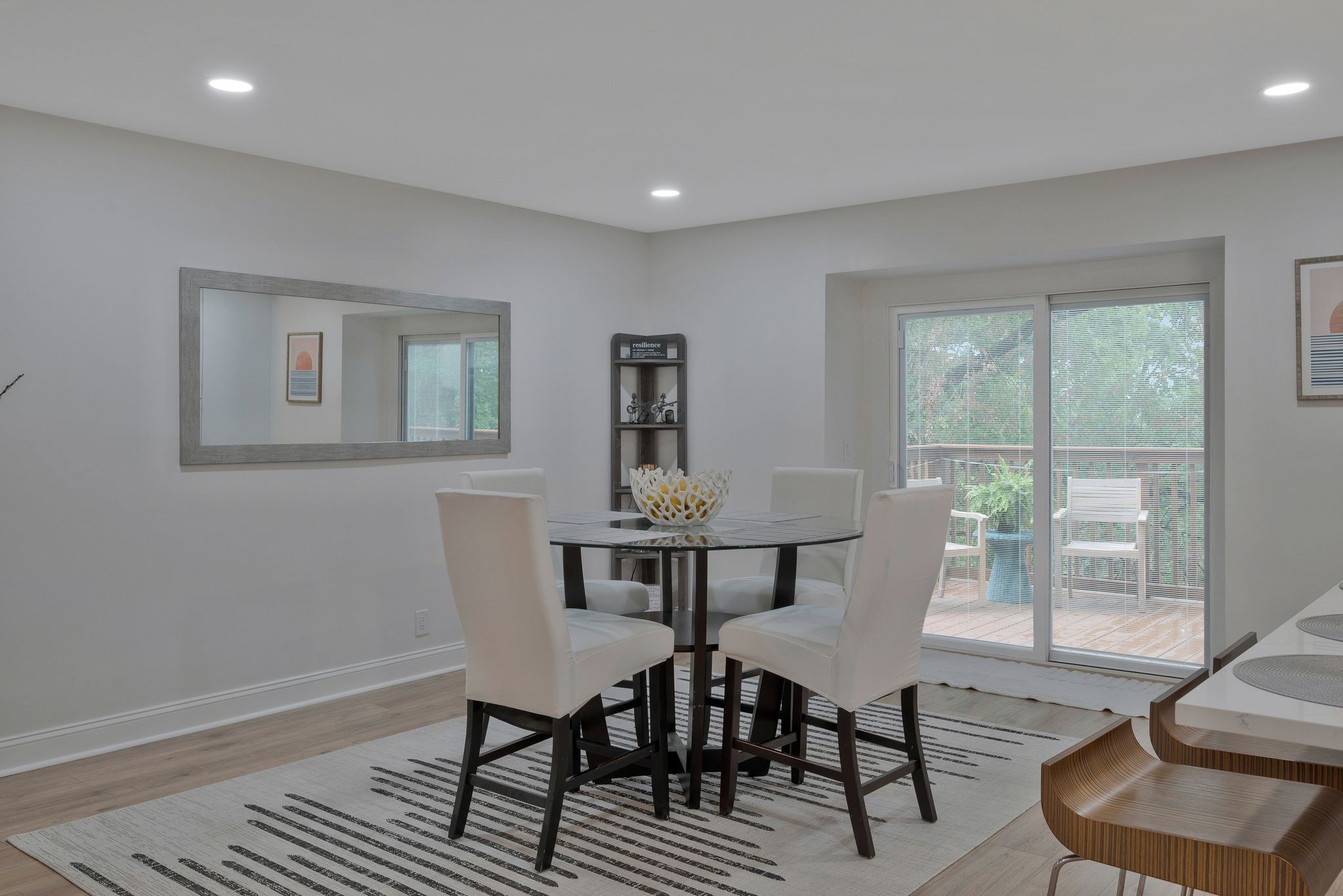 6955 Highland Park Dr
