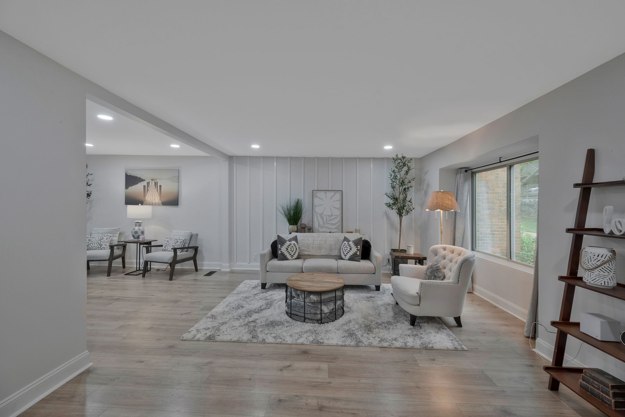 6955 Highland Park Dr