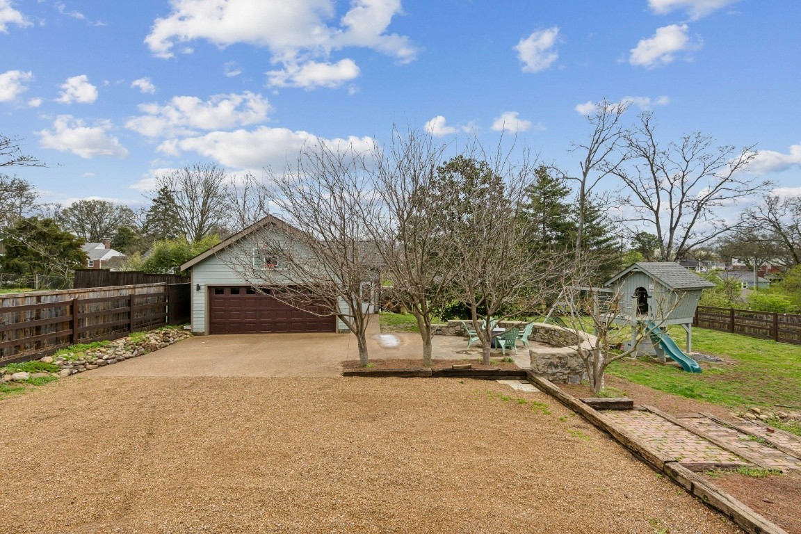 1431 McAlpine Ave