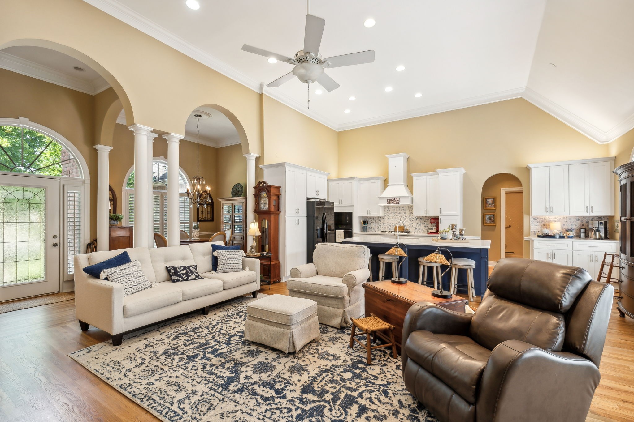 215 Innsbrooke Blvd