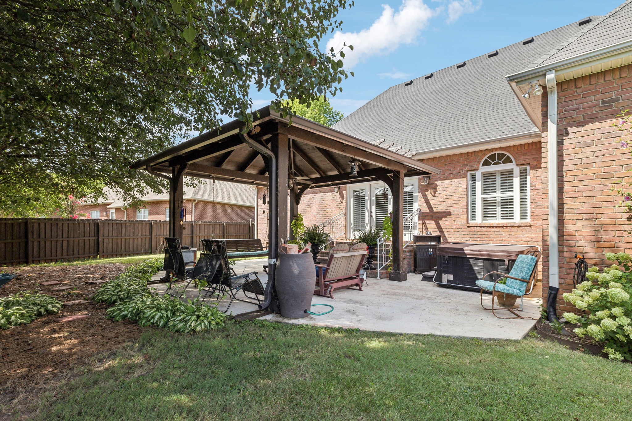 215 Innsbrooke Blvd