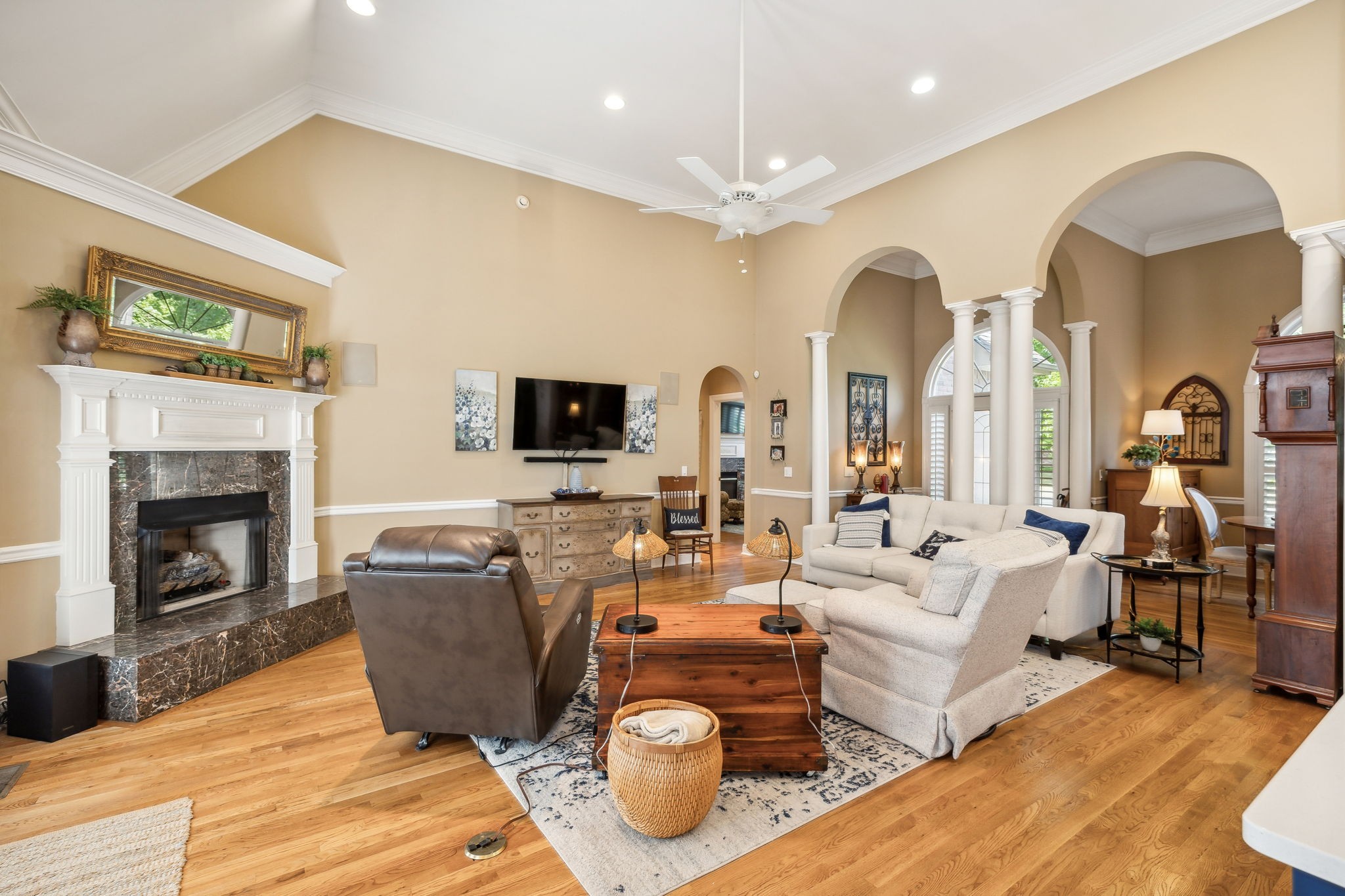 215 Innsbrooke Blvd