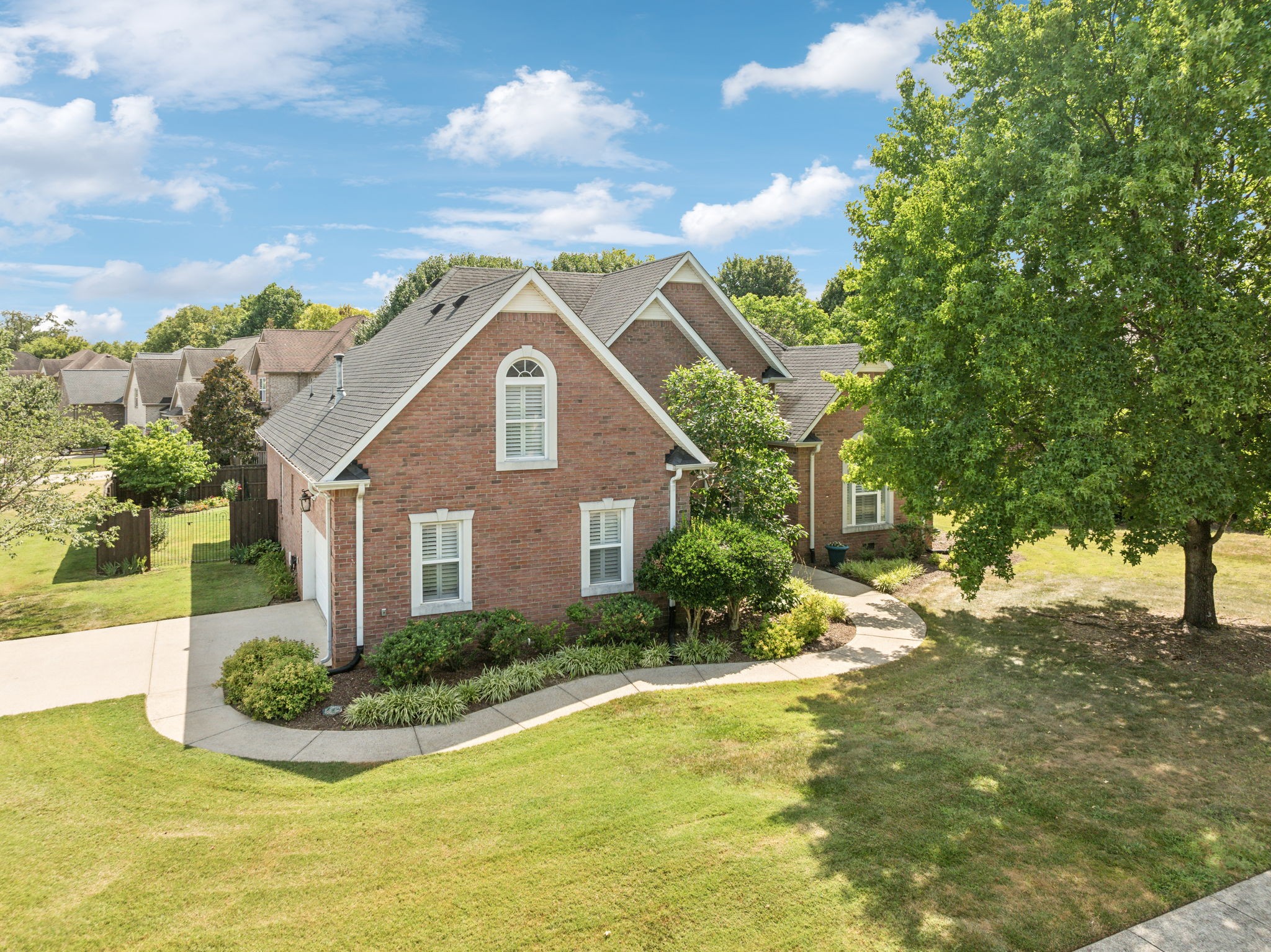215 Innsbrooke Blvd