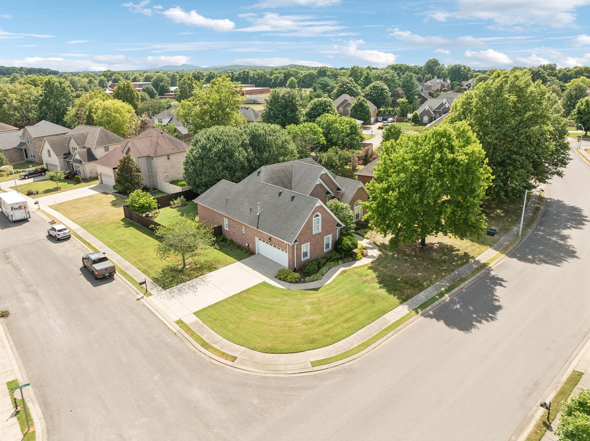 215 Innsbrooke Blvd
