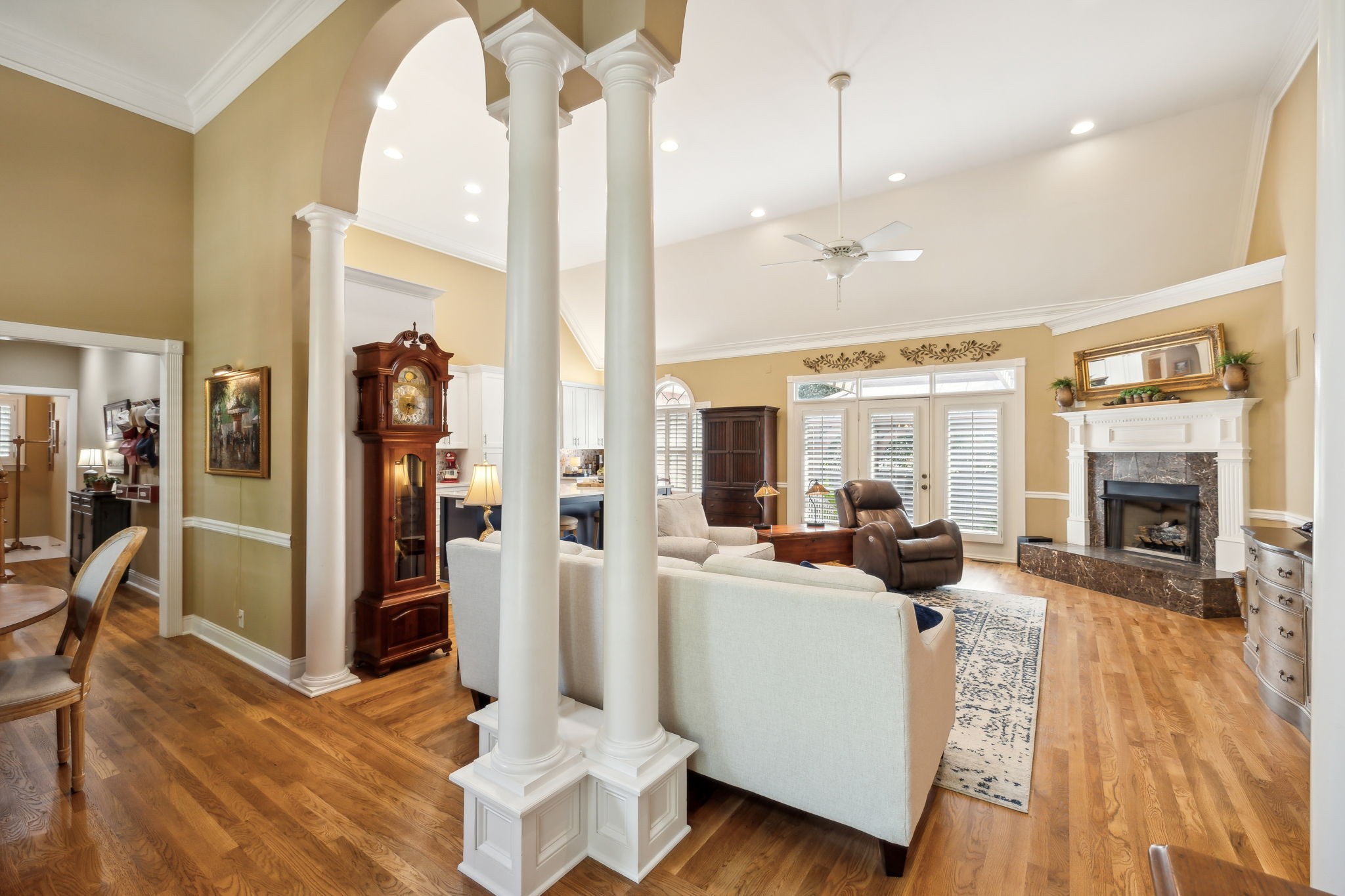 215 Innsbrooke Blvd