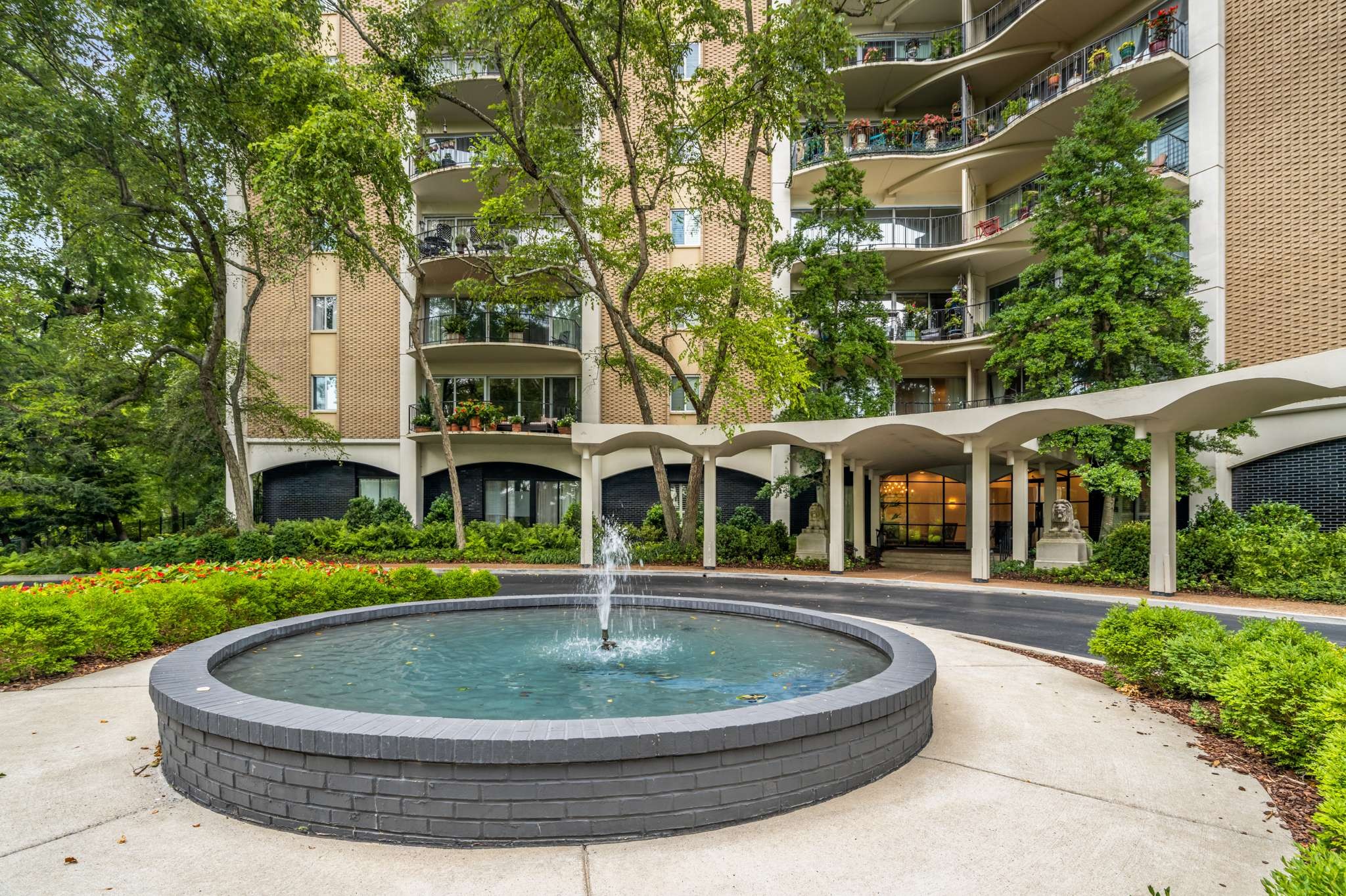 4215 Harding Pike Unit: 602