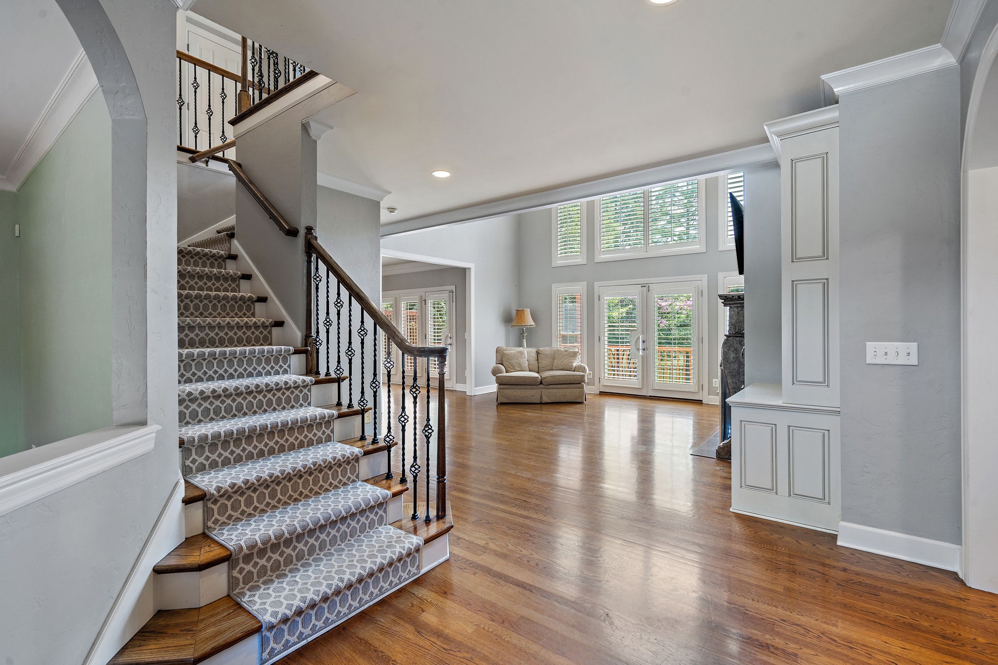 314 Whitworth Way