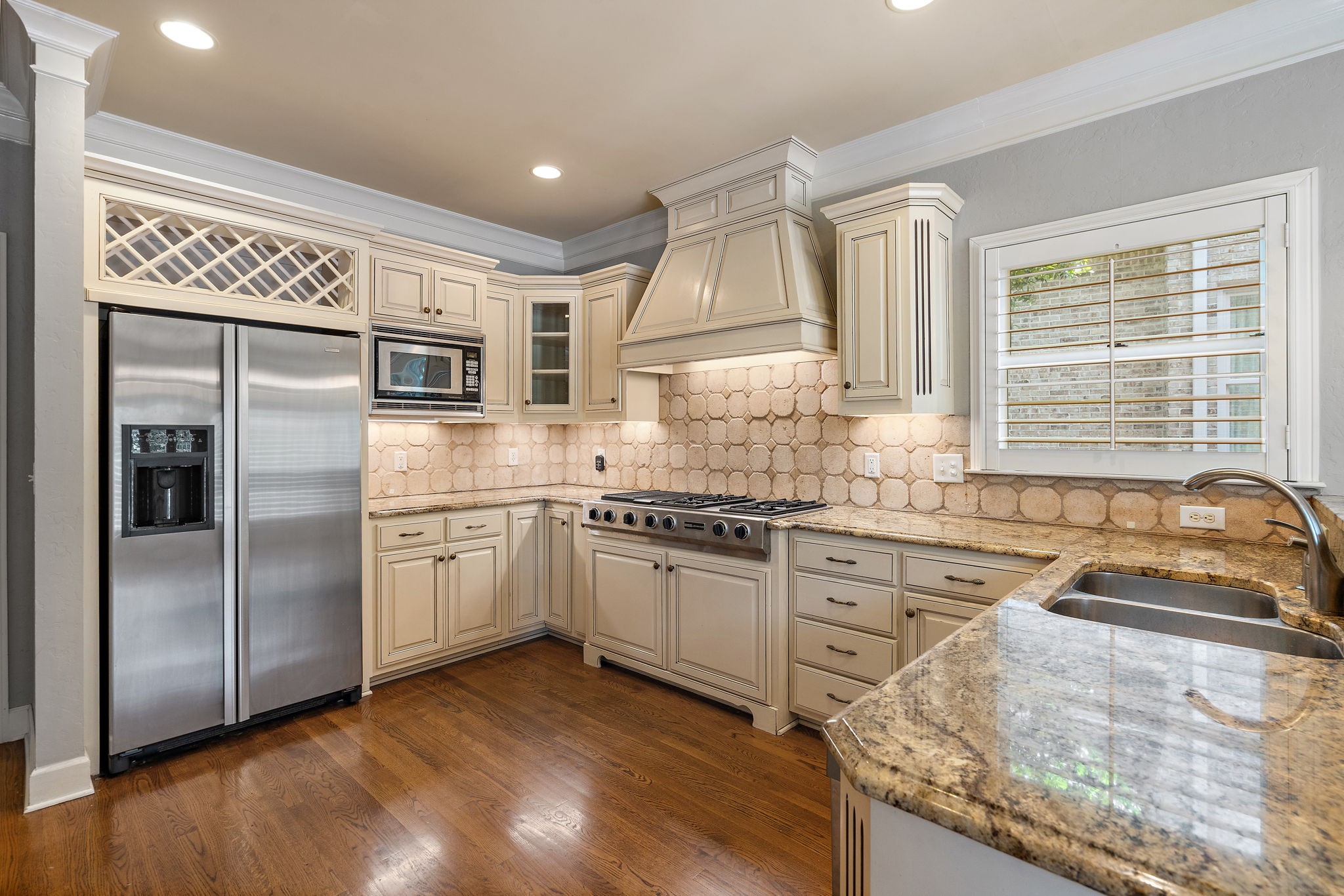 314 Whitworth Way