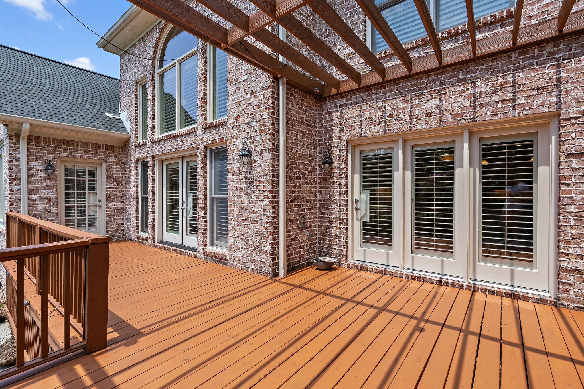 314 Whitworth Way