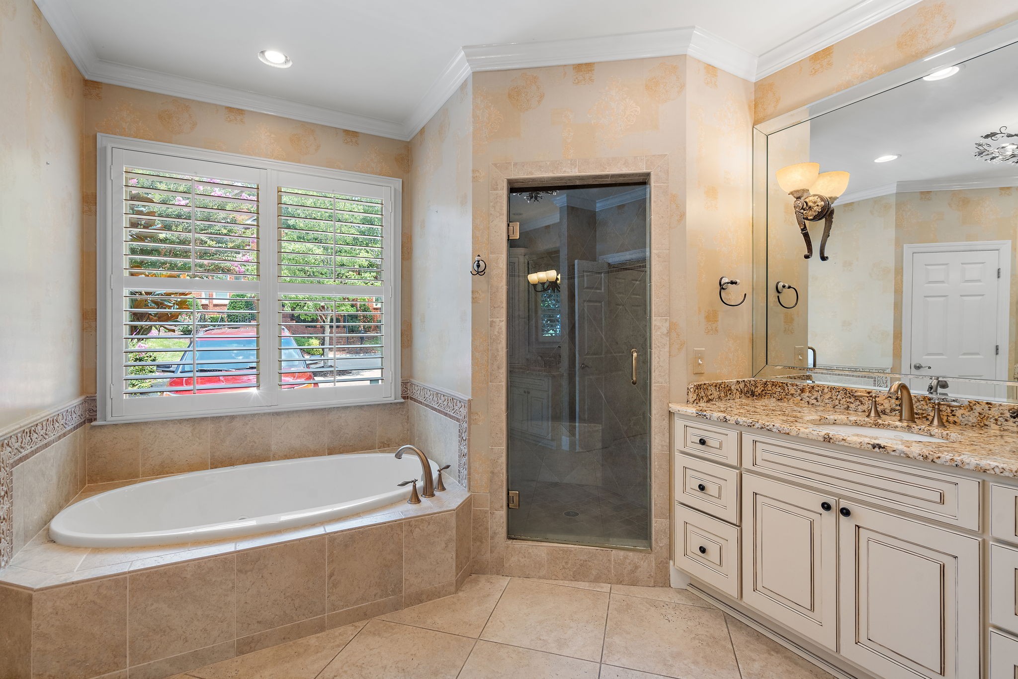 314 Whitworth Way
