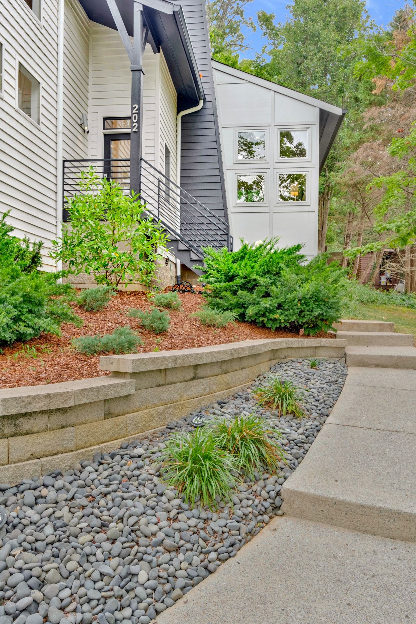 202 Hicks Rd