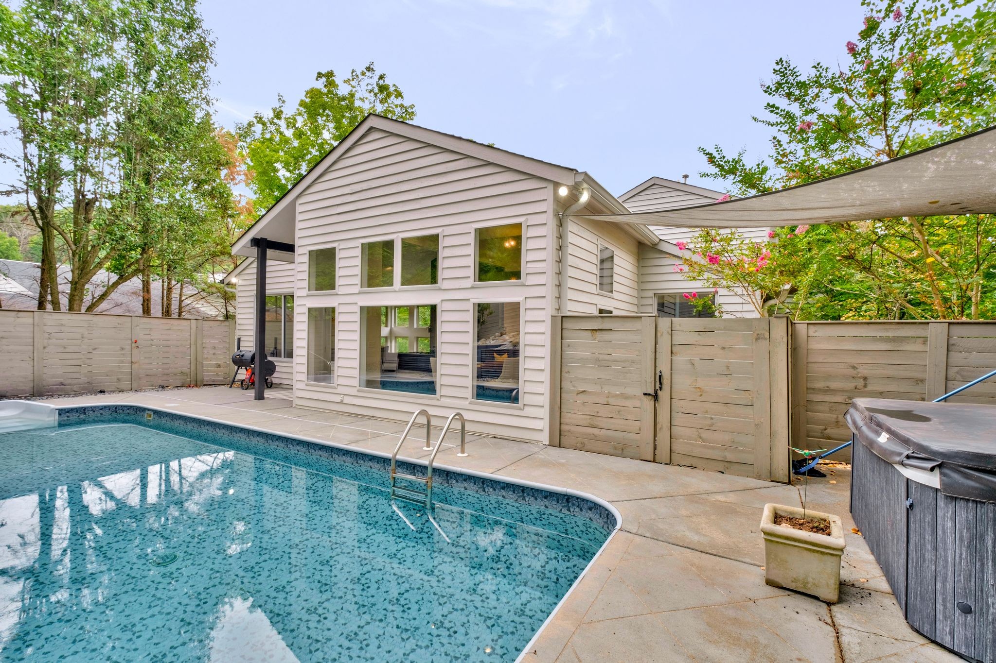 202 Hicks Rd