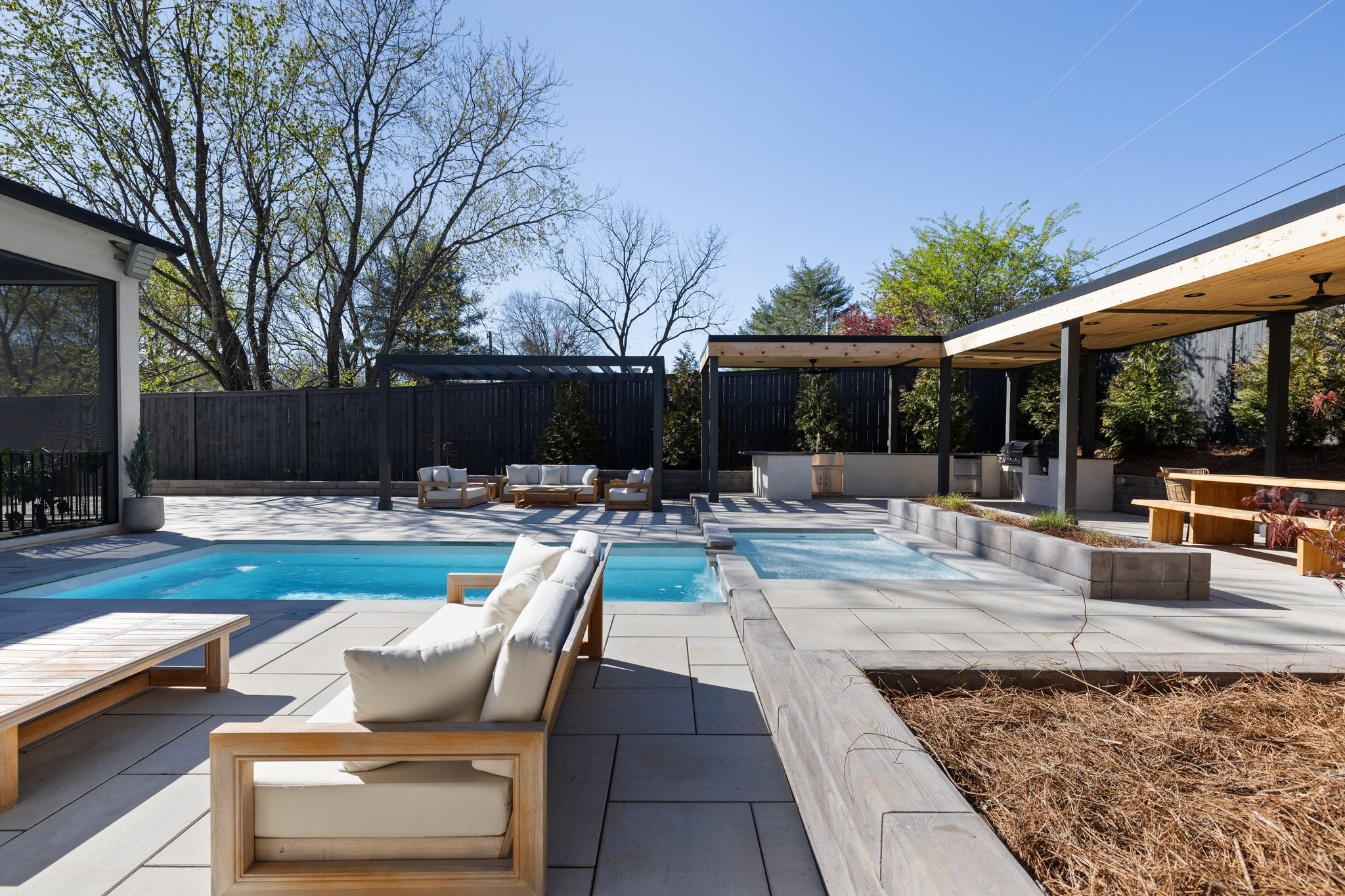 4119 Albert Dr