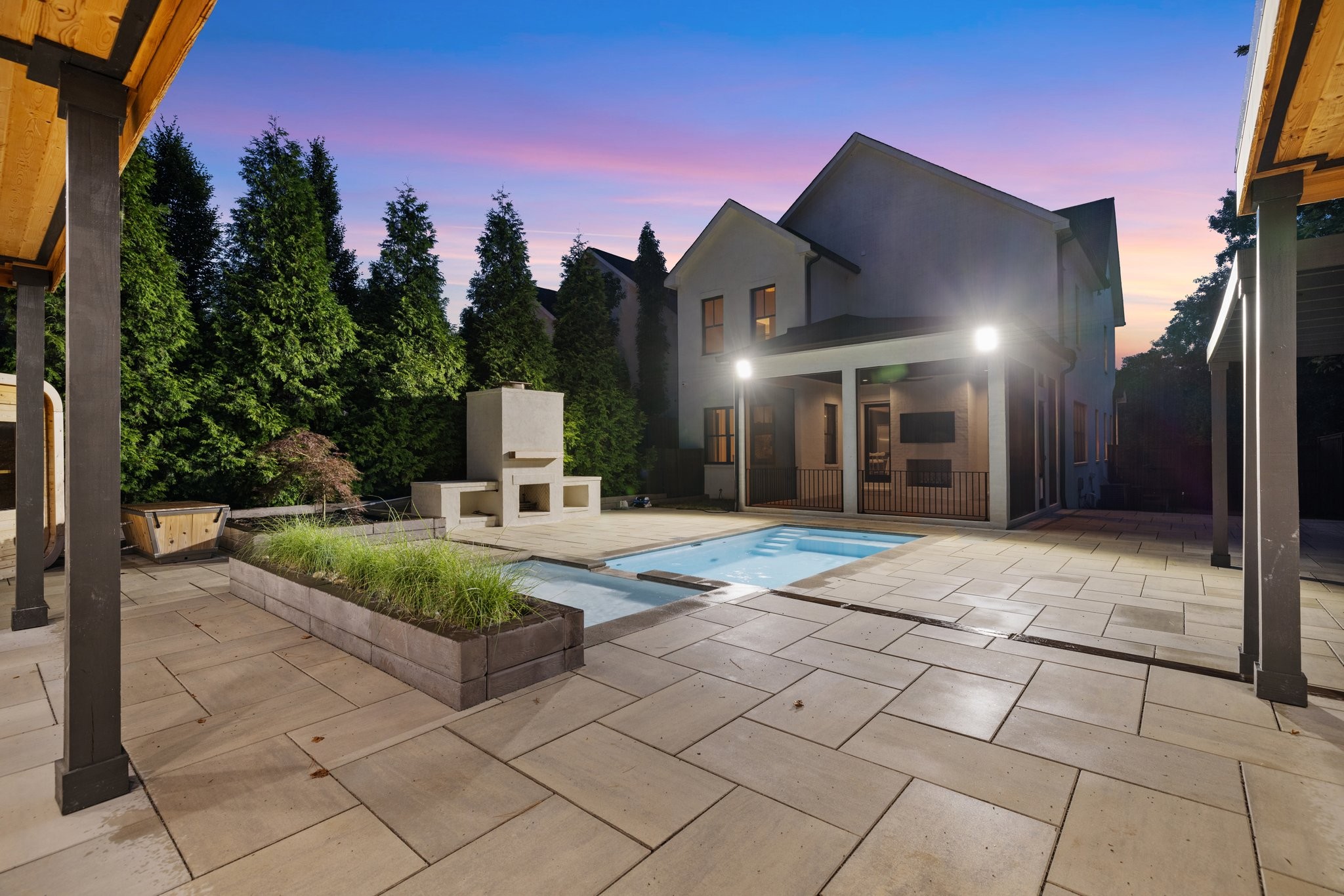 4119 Albert Dr