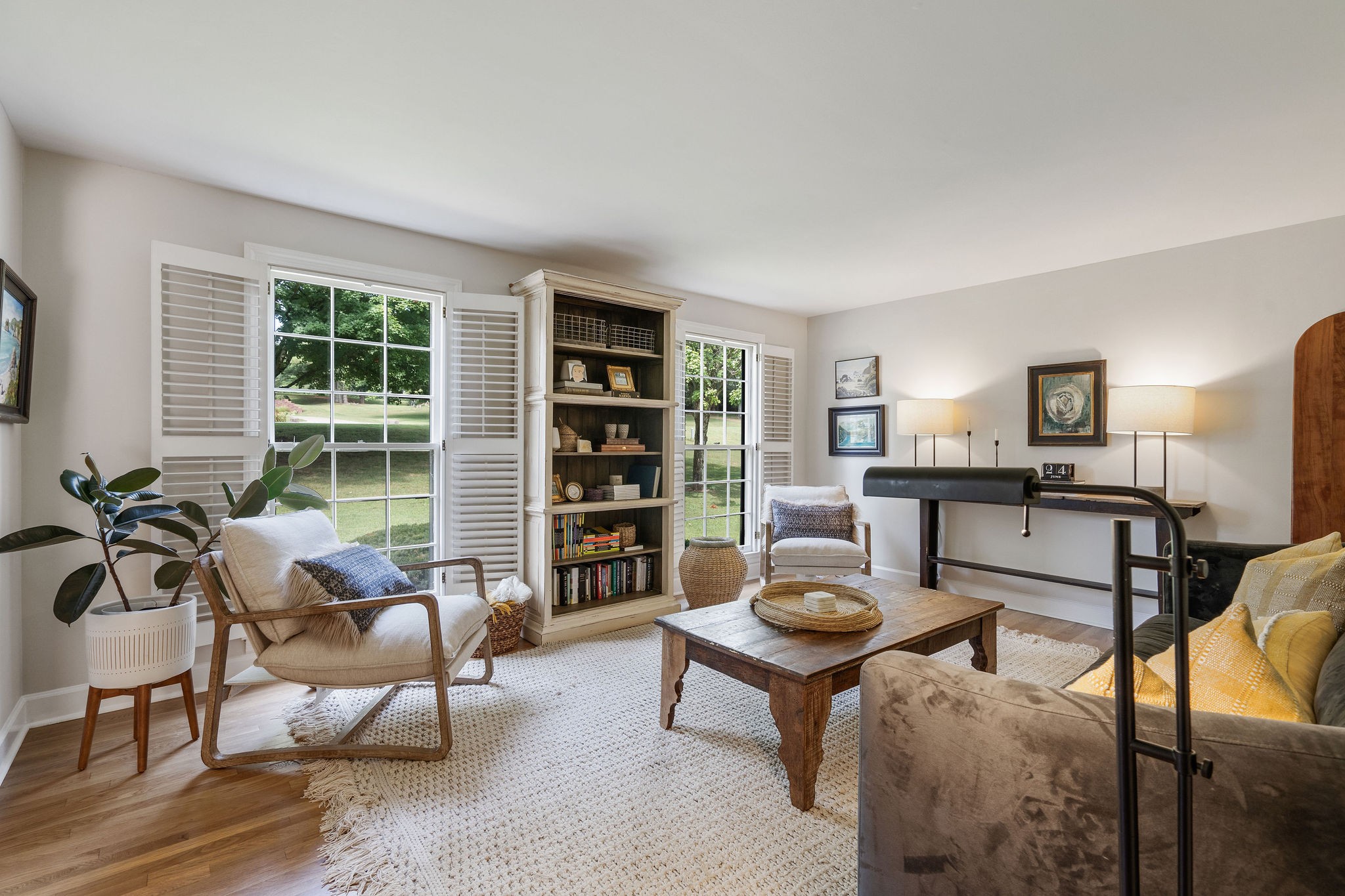 2015 Cedarmont Dr