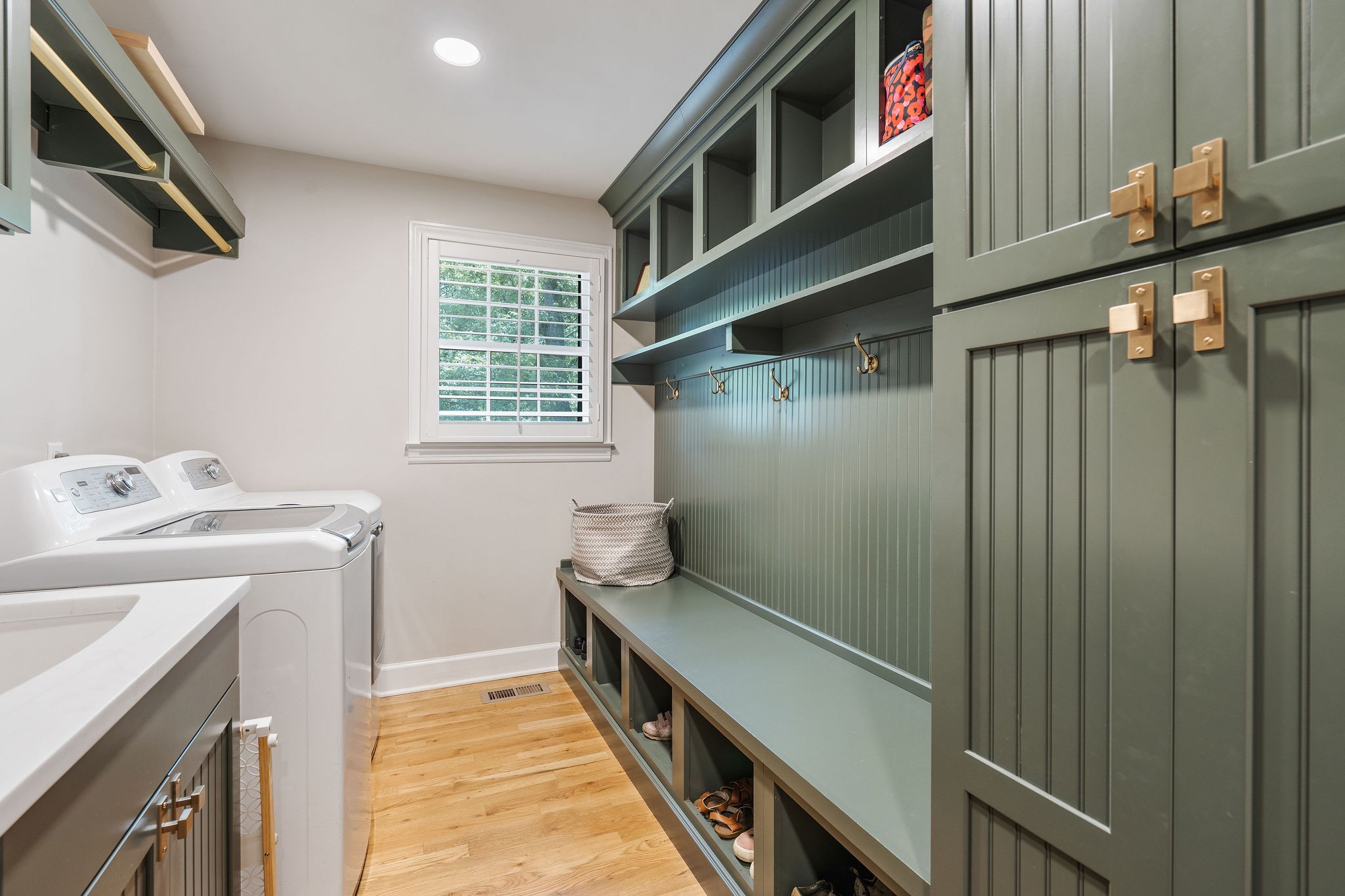 2015 Cedarmont Dr
