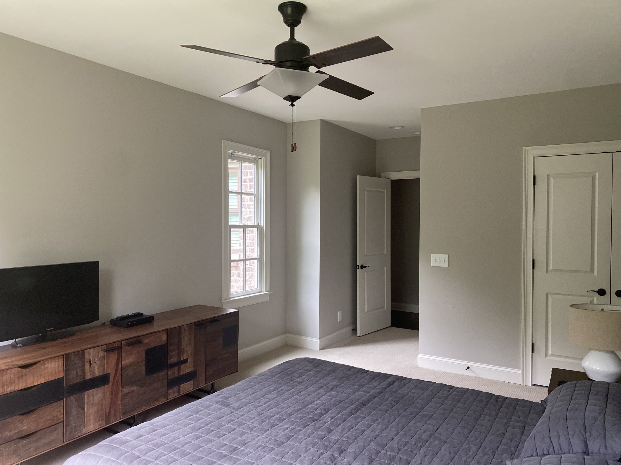 2314 Castleman Dr