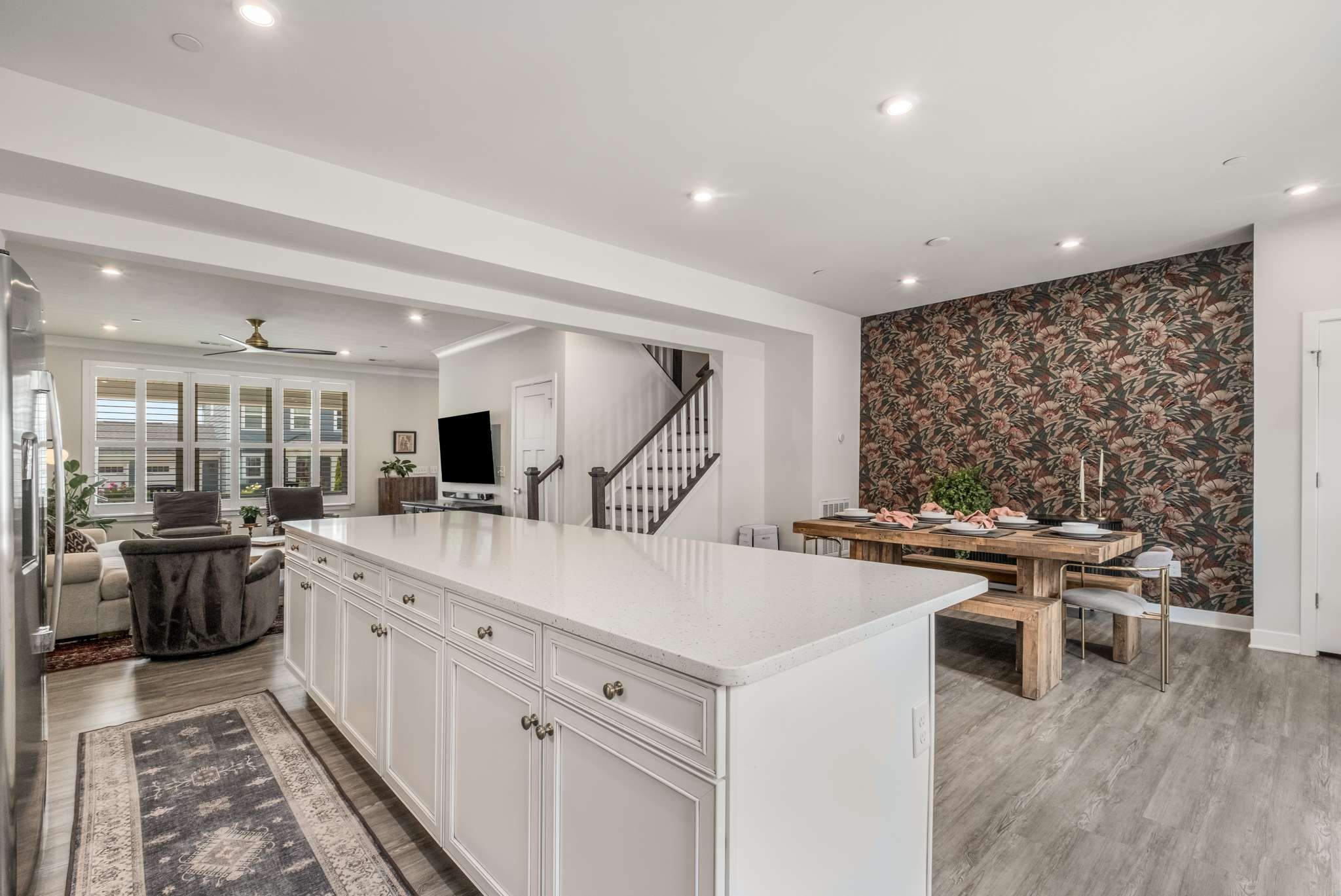 1079 Oglethorpe Dr