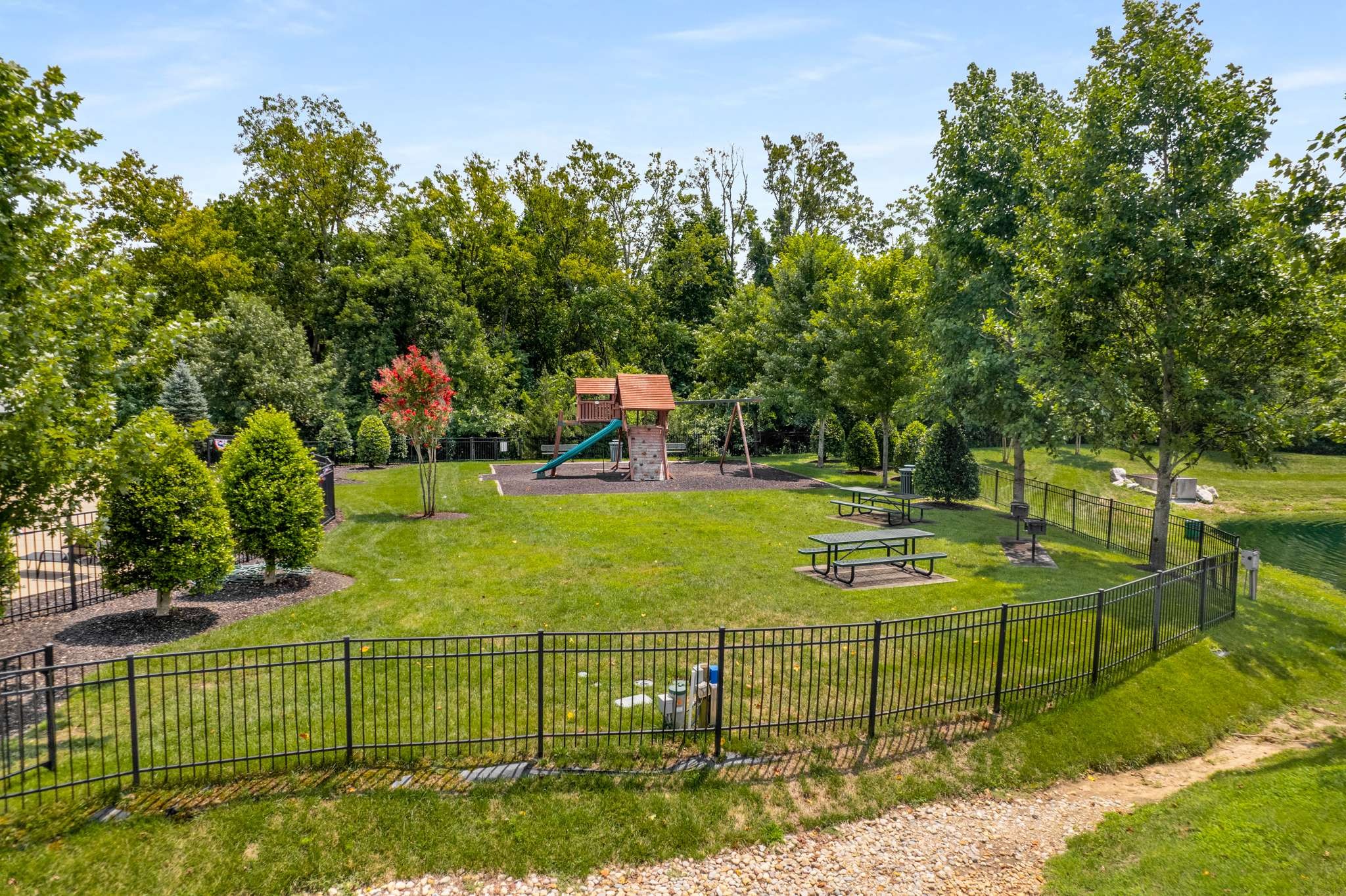 1079 Oglethorpe Dr