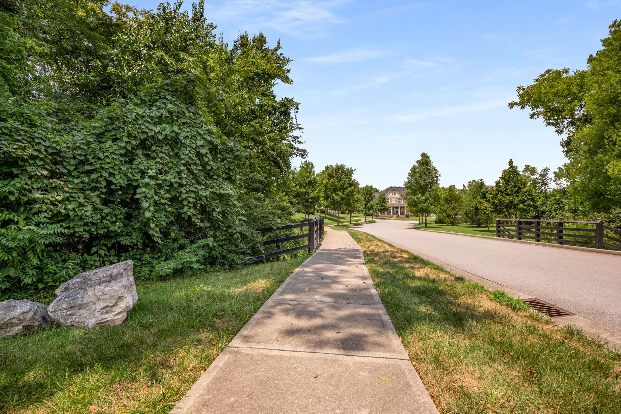 1079 Oglethorpe Dr