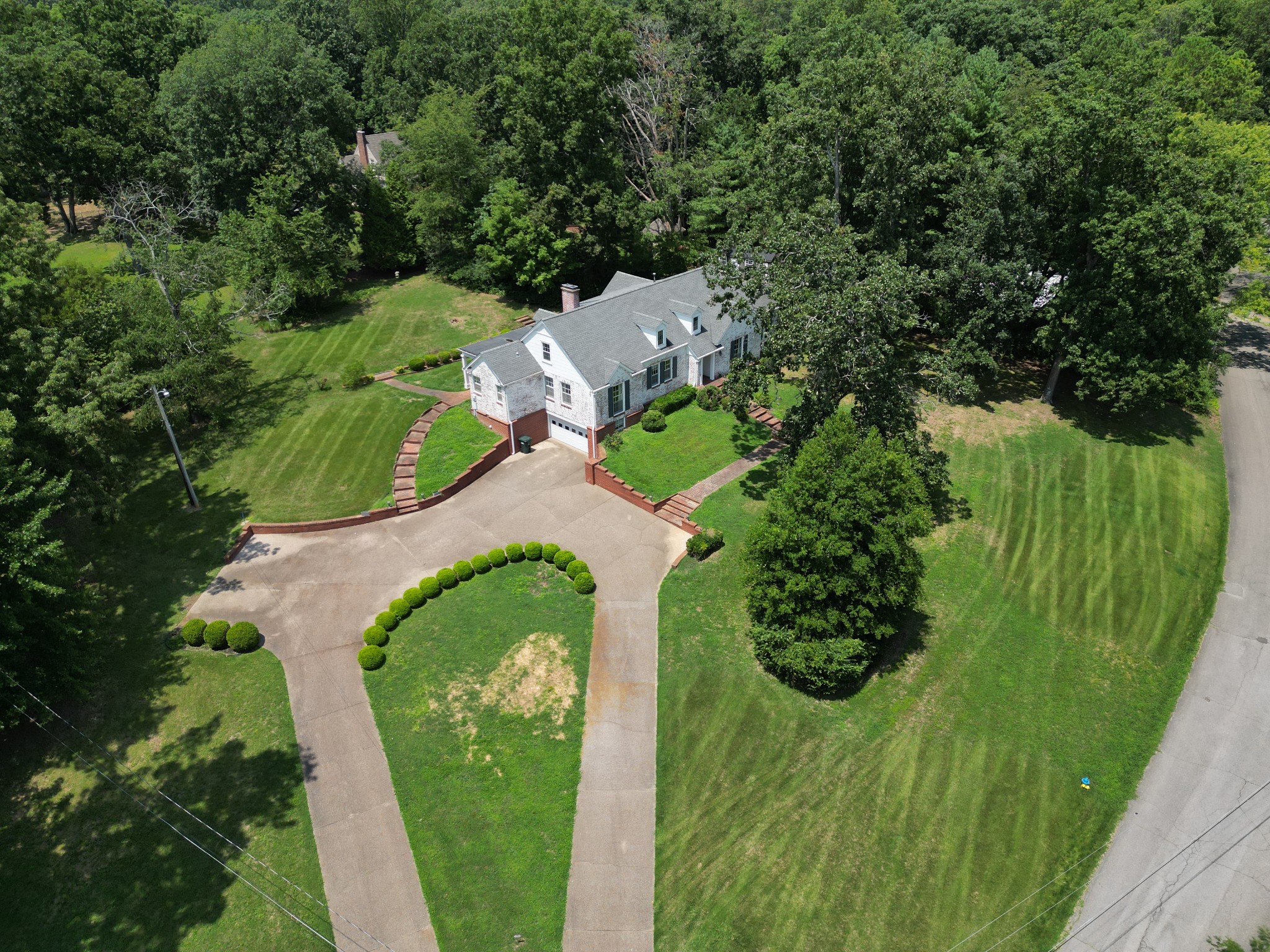 104 Oak Dr