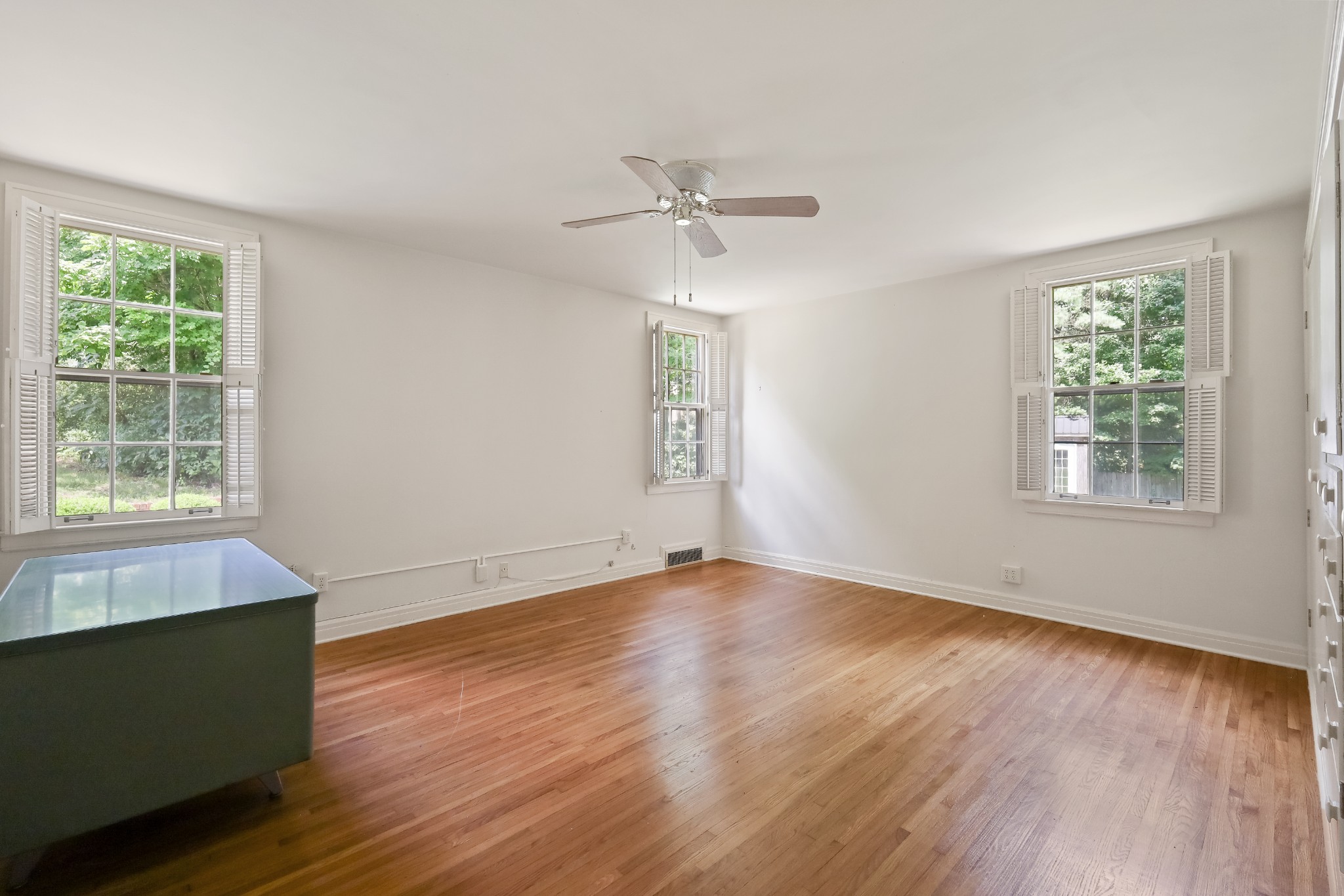104 Oak Dr