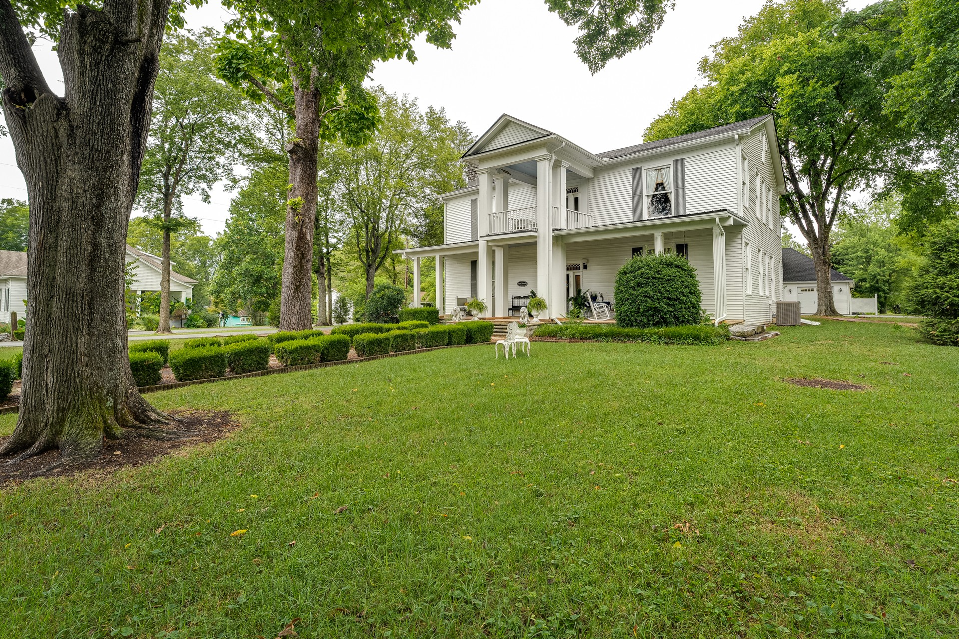 201 Waters Ave