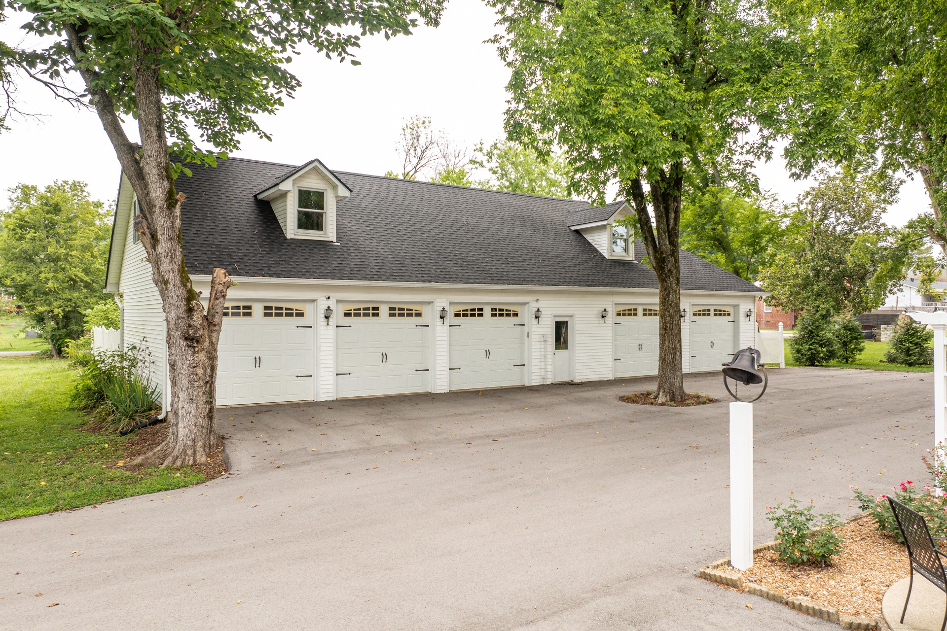 201 Waters Ave